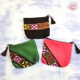 【蹦創意】原民華麗●刺繡繽紛●陳媽媽-【手繡御守小方包】