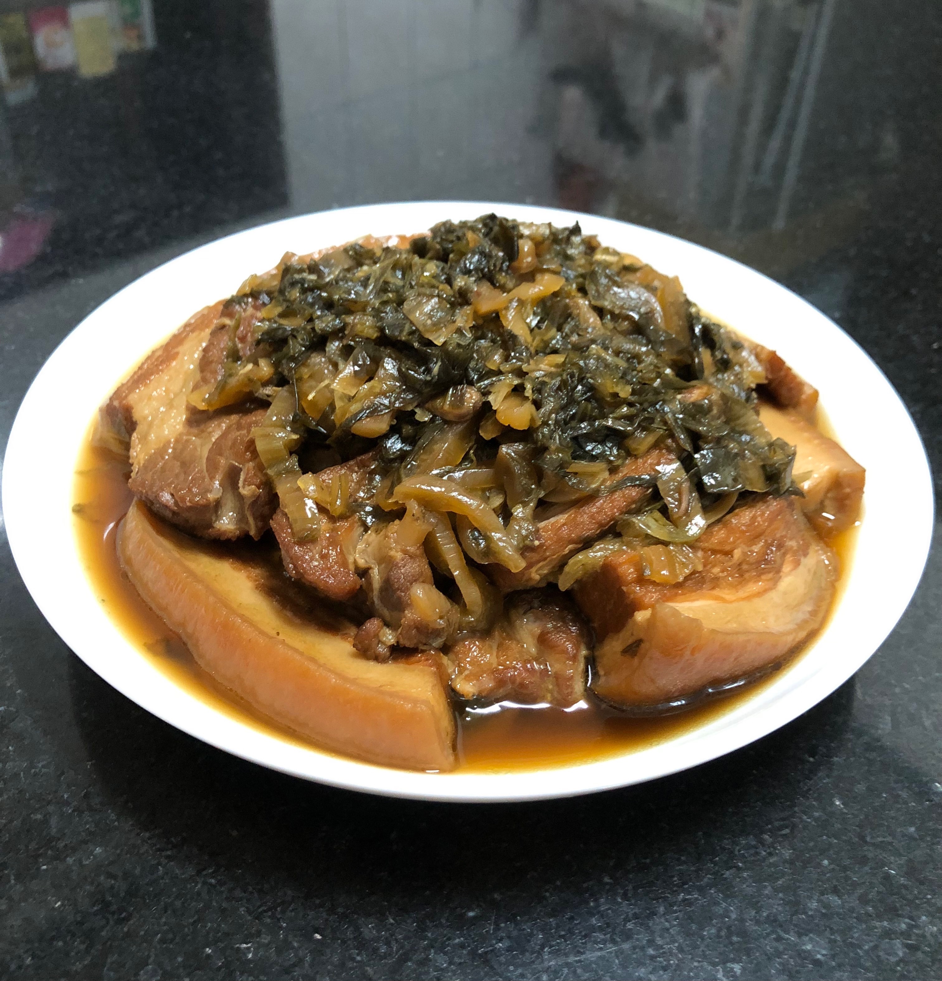 梅干扣肉