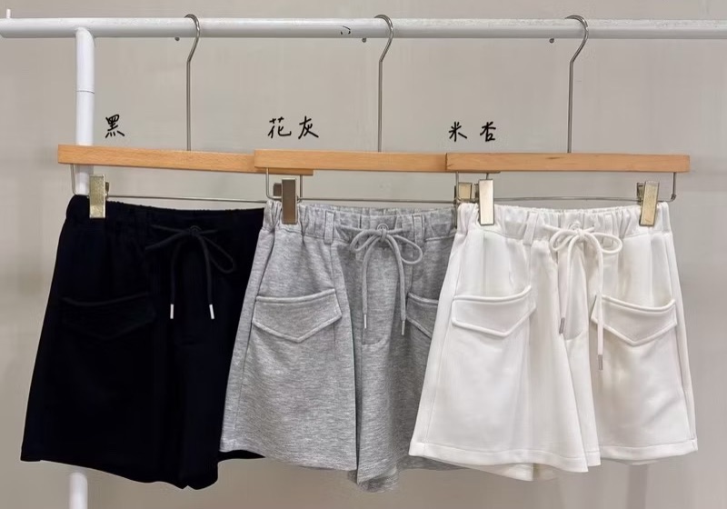 空氣棉涼感短褲（可穿到L）