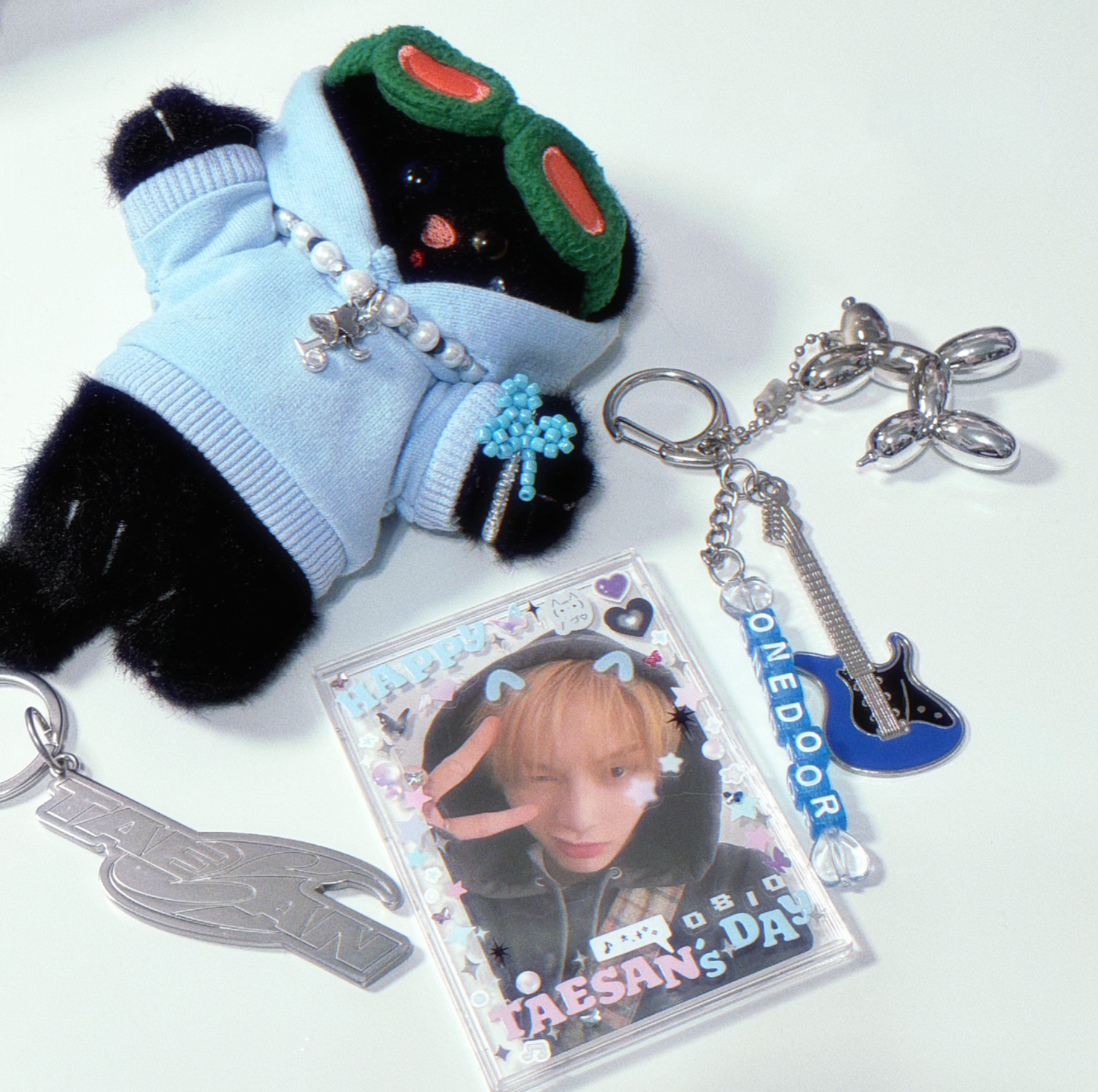 🐈‍⬛𝐇𝐀𝐏𝐏𝐘 𝐓𝐀𝐄𝐒𝐀𝐍’𝐬 𝐃𝐀𝐘🩶