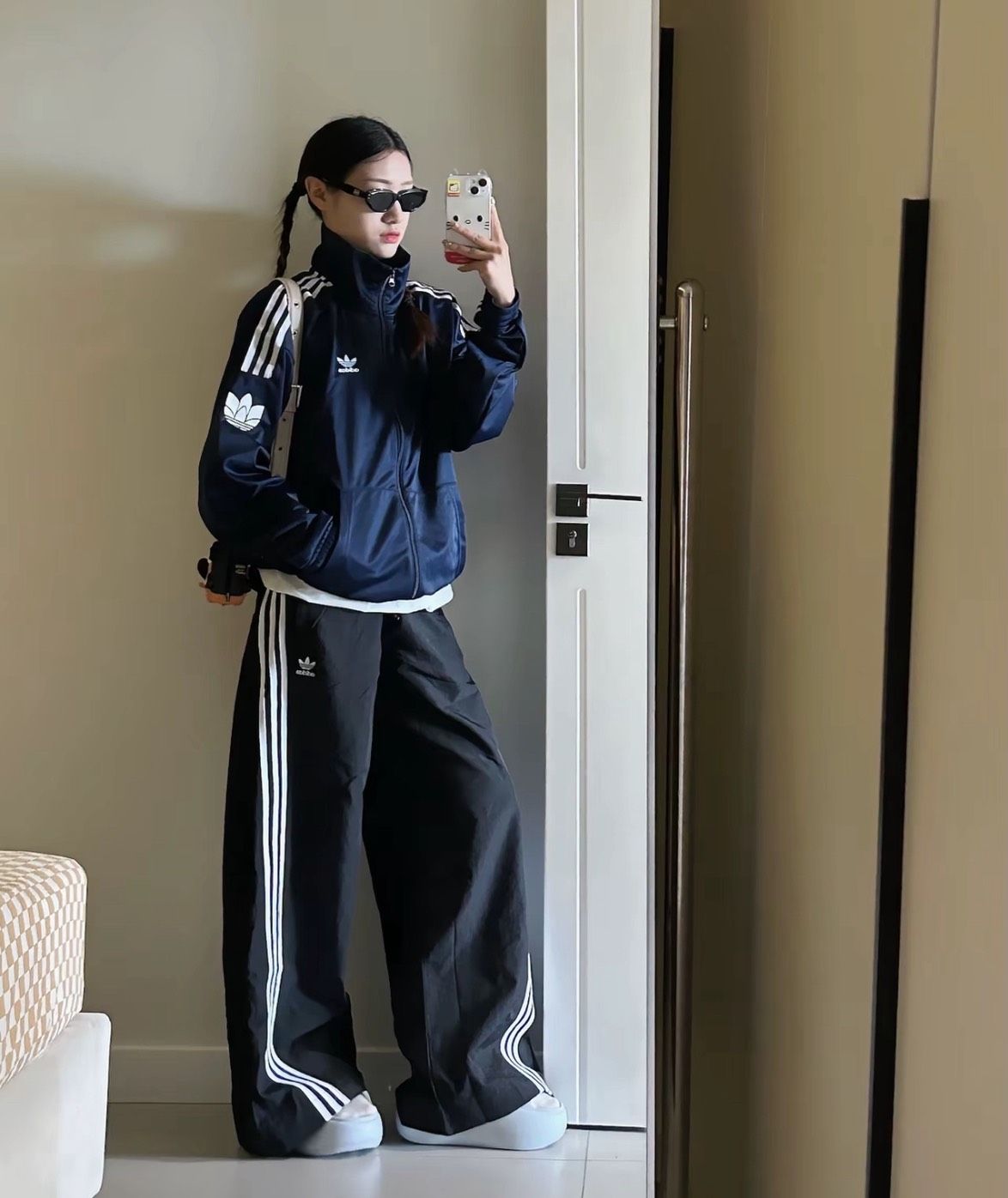 ＜預購＞ADIDAS 外套深藍