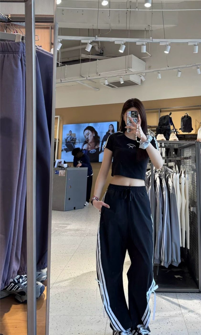 ＜預購＞ADIDAS 蝴蝶結風衣褲
