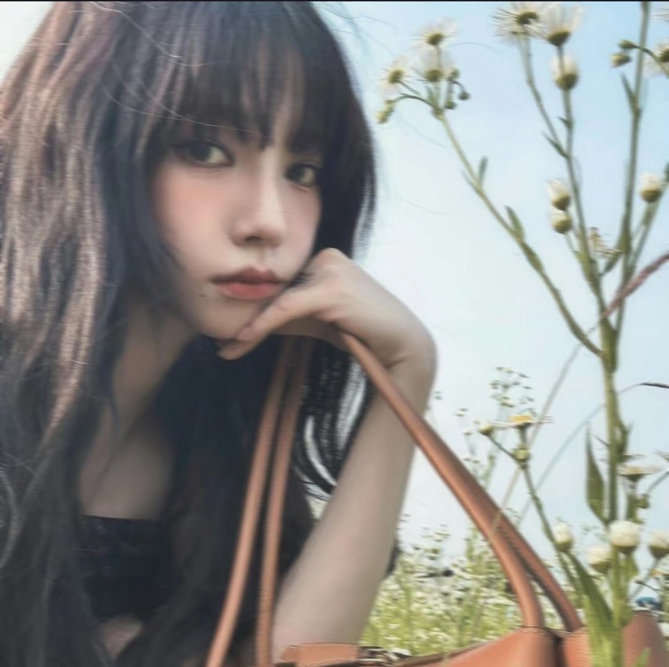 小卡🏝️ 1