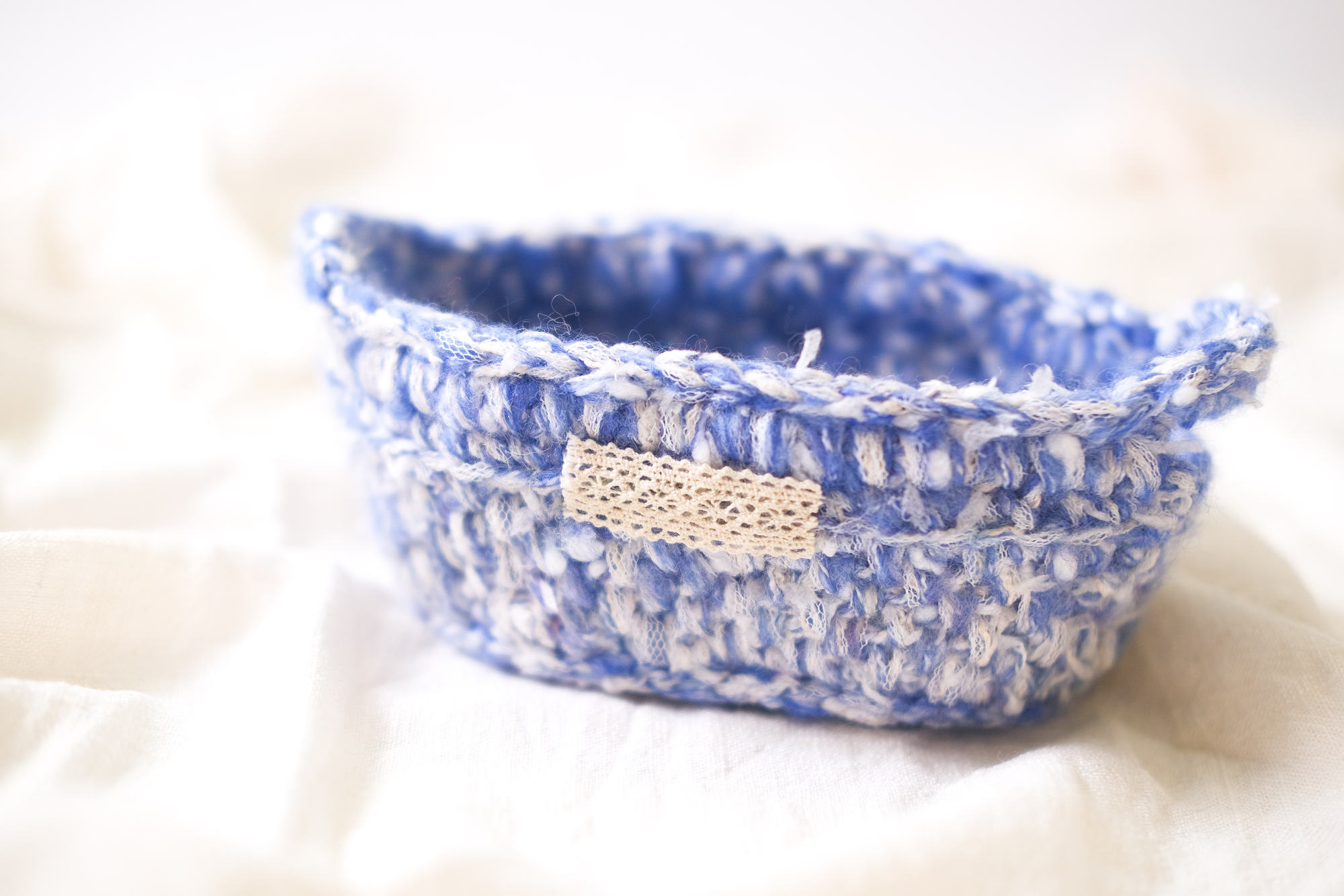 可愛浪漫蕾絲手混線置物籃～