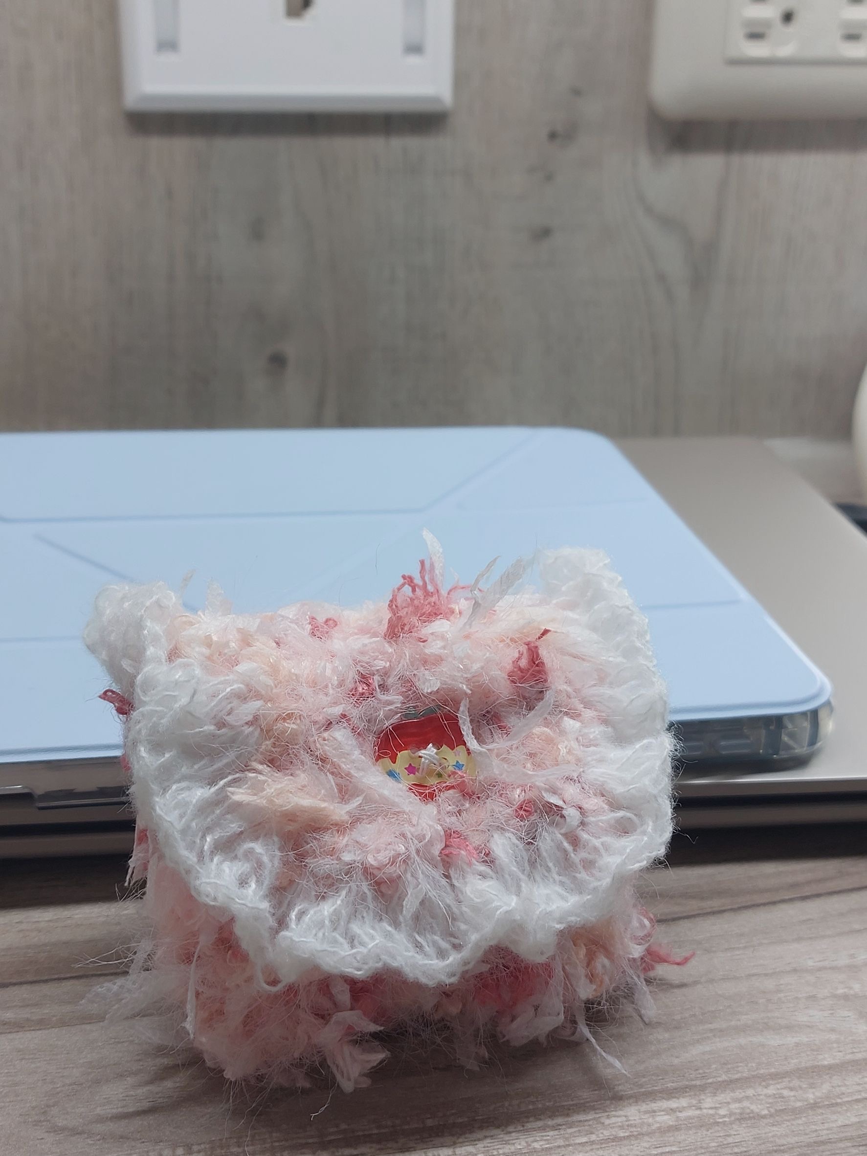 小公主用ㄉ耳機包👰‍♀️🏰（鈕扣隨機/可備注想要的顏色）