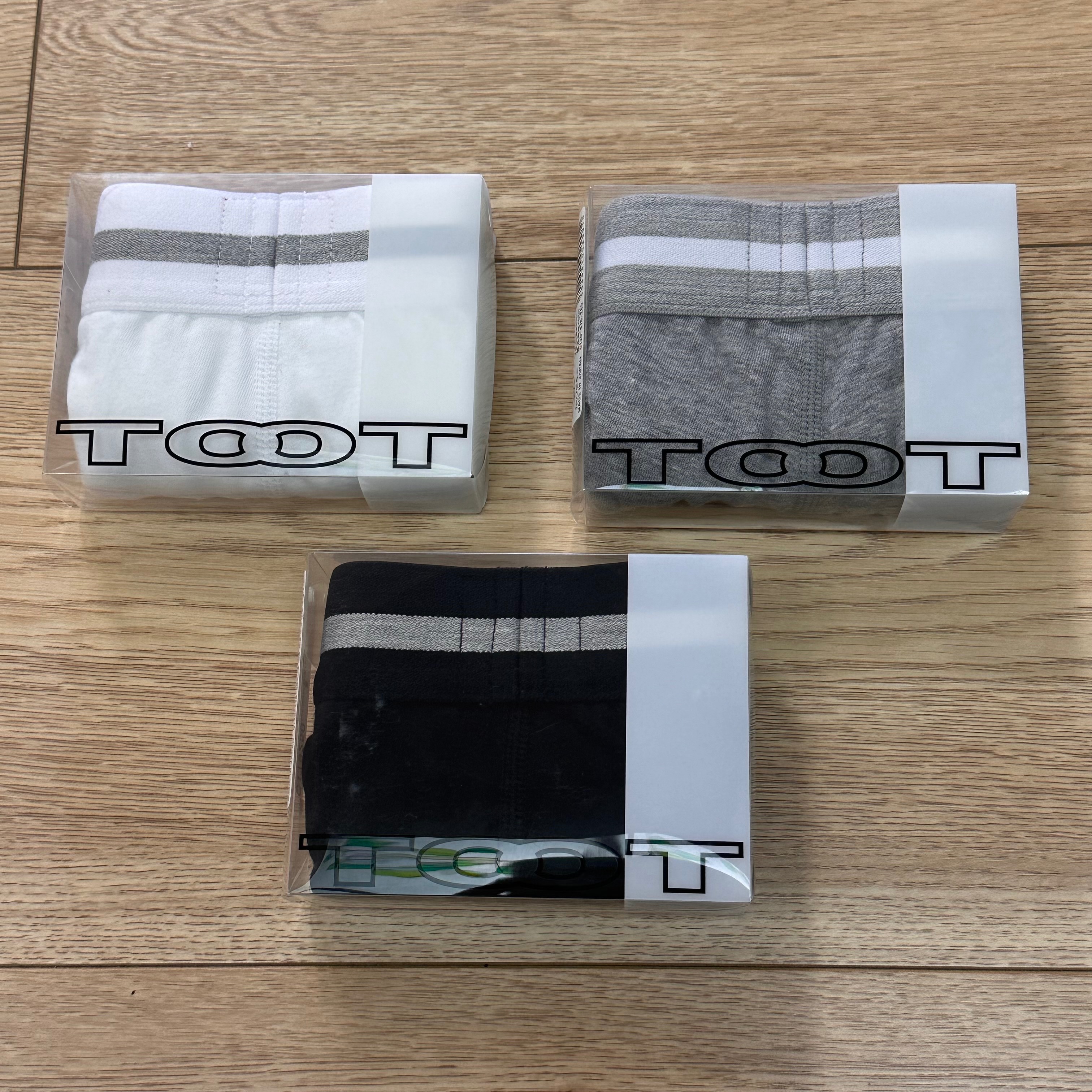 TOOT 基本款 黑白灰 三角 M號