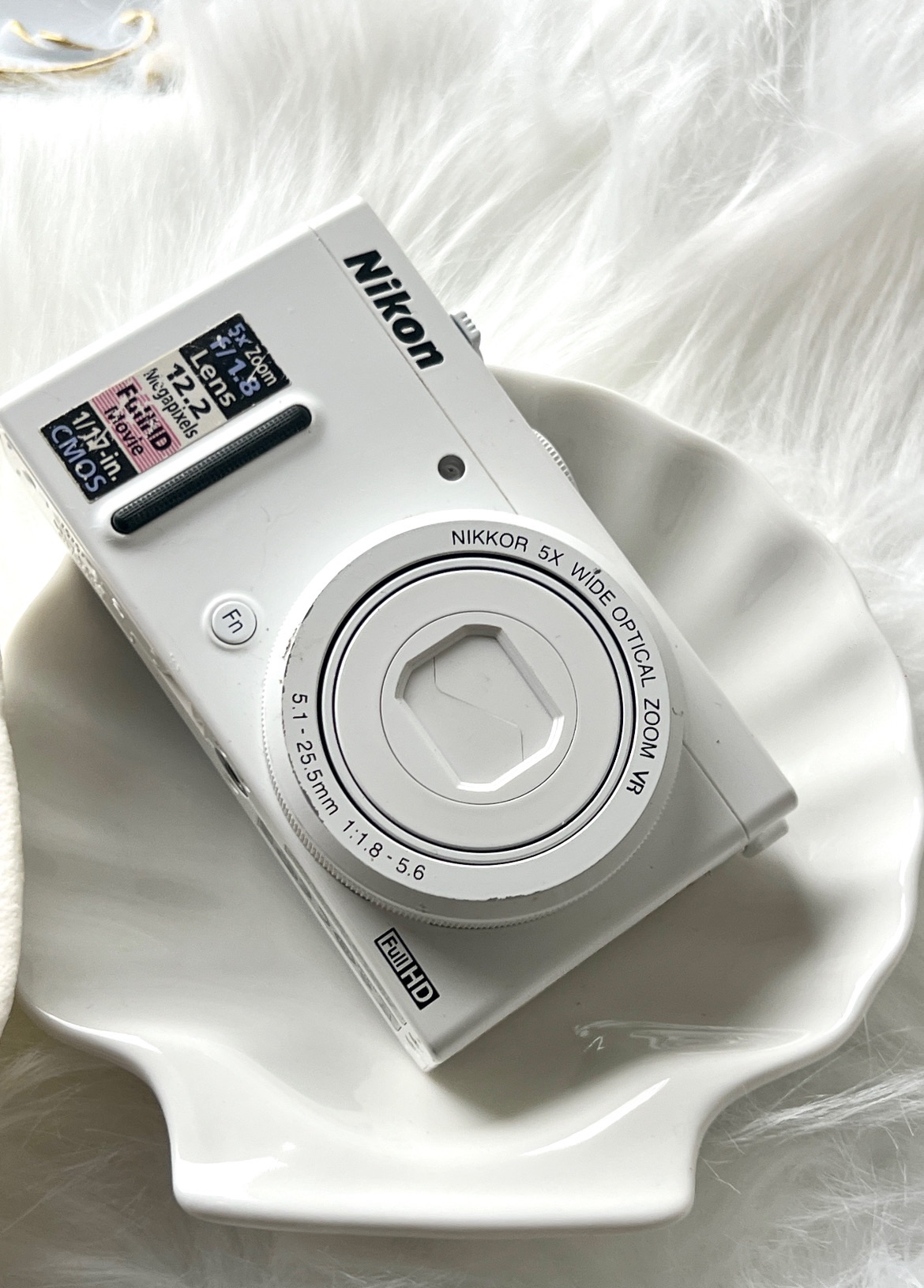 Nikon P330 尼康稀有全白方塊機