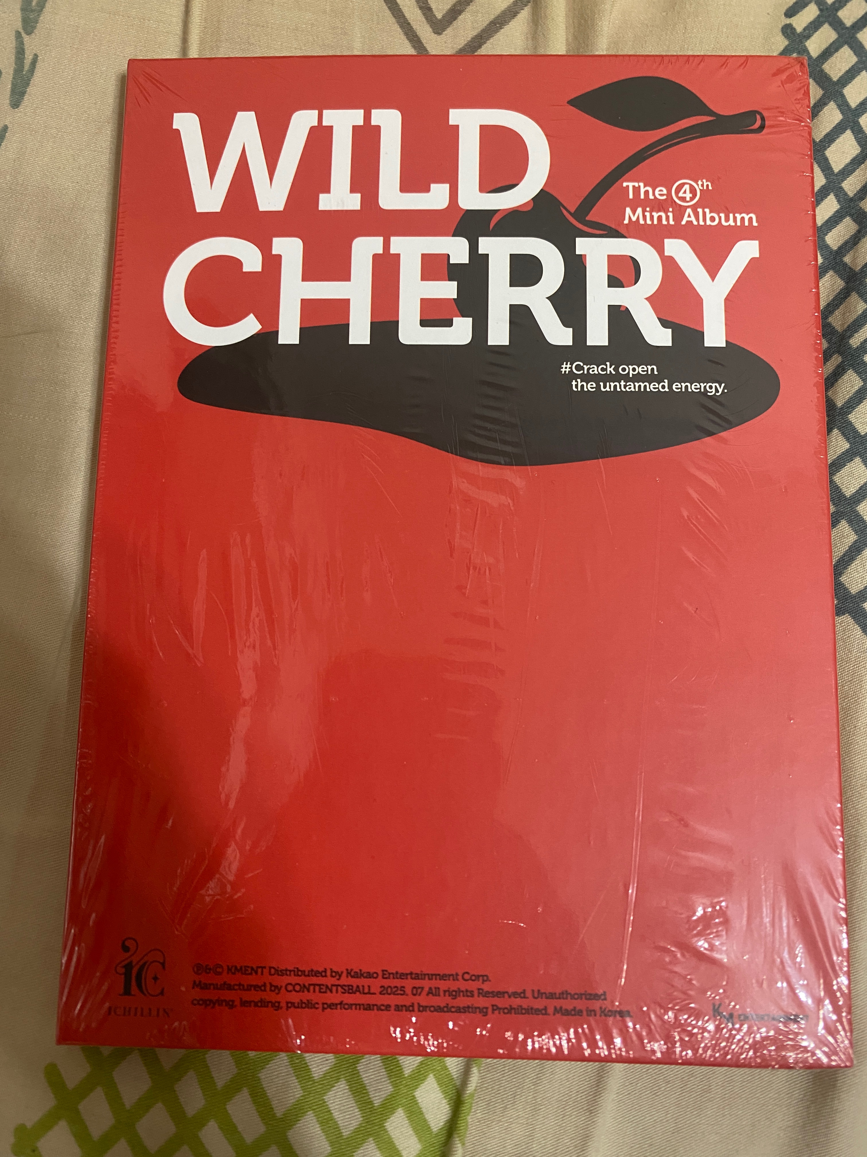 現貨 便宜出售    ICHILLIN’ 迷你四輯 ＂WILD CHERRY＂  全新 專輯 未拆專