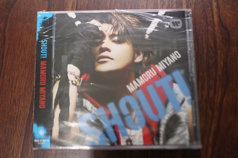 宮野真守 SHOUT! CD + 5th FRONTIER  CD+DVD 二手9成新
