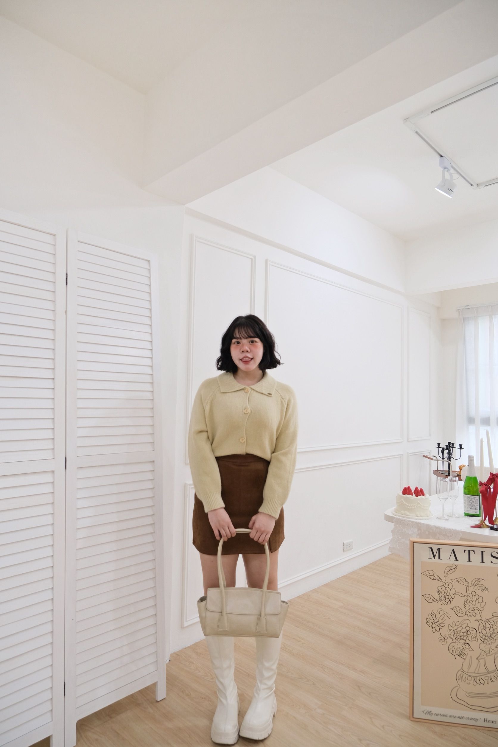 基礎百搭 麂皮絨小開衩短裙