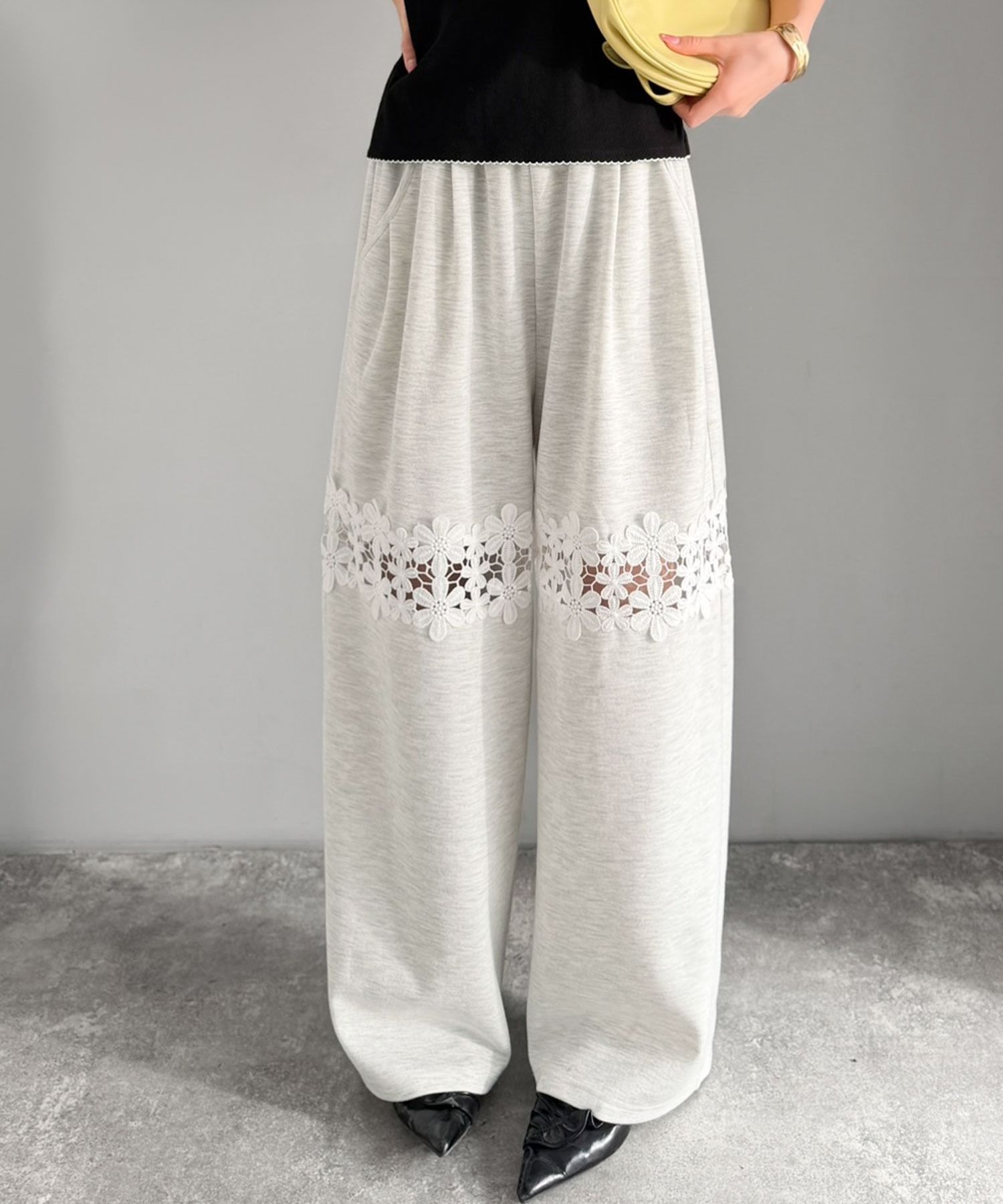 2952 花卉蕾絲運動褲