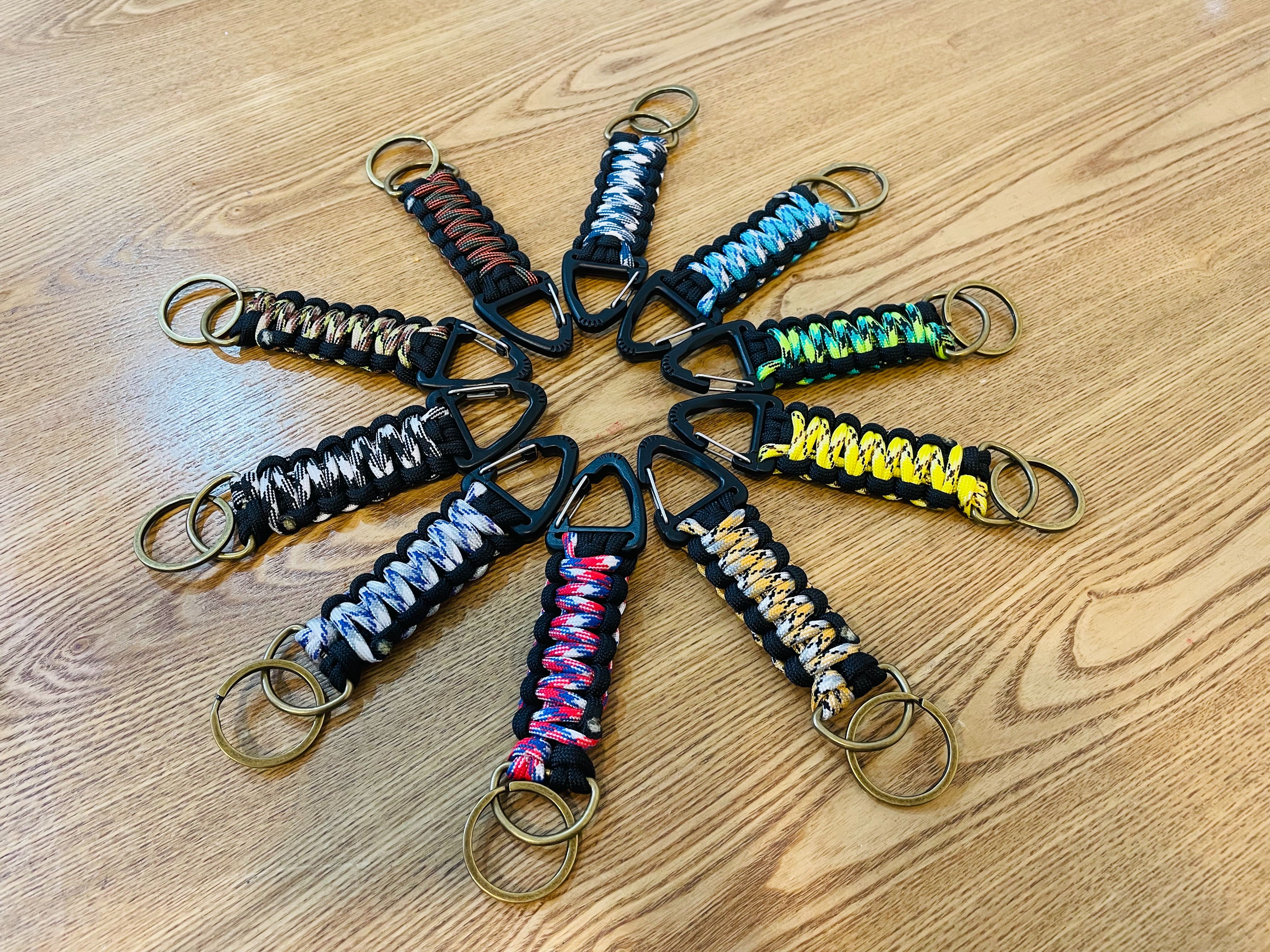 「三角彈簧扣」手作傘繩鑰匙圈