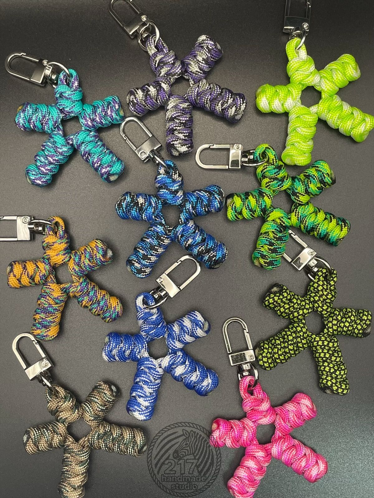 「小小人退散」傘繩鑰匙圈（單色版）