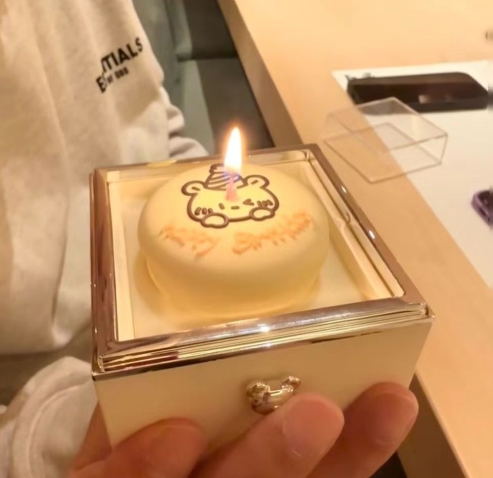 翻轉小熊蛋糕戒指盒