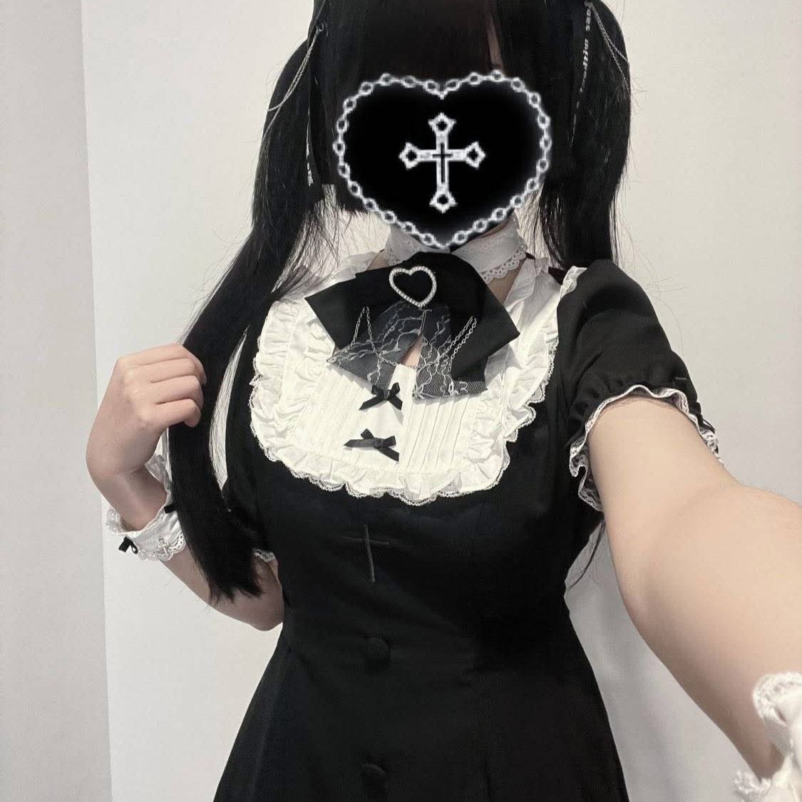 地雷系蕾絲短袖刺繡收腰拼接蕾服