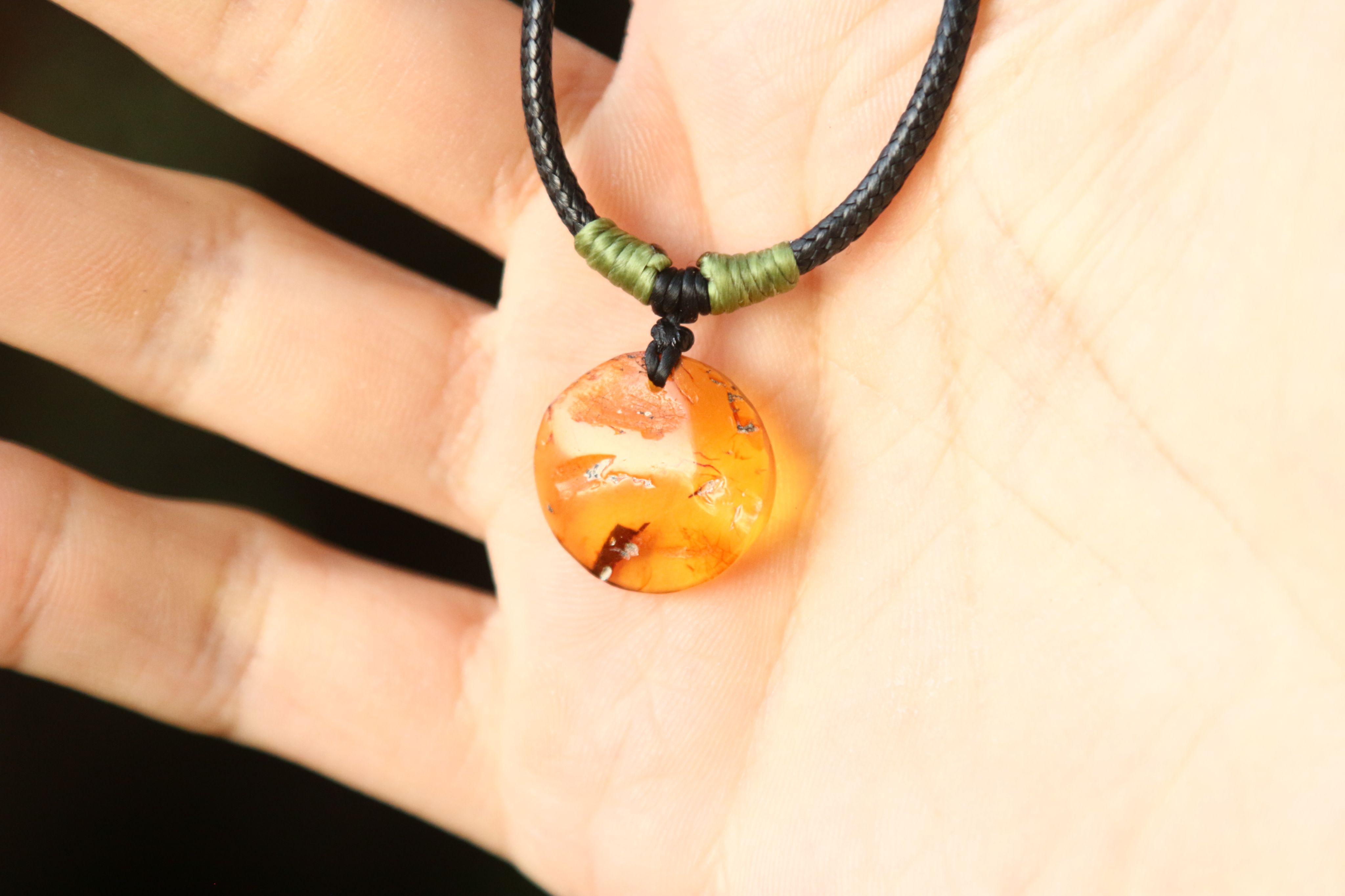 【琥珀系列】手工打磨緬甸琥珀 可調節簡約項鍊 5 （請閱讀描述）