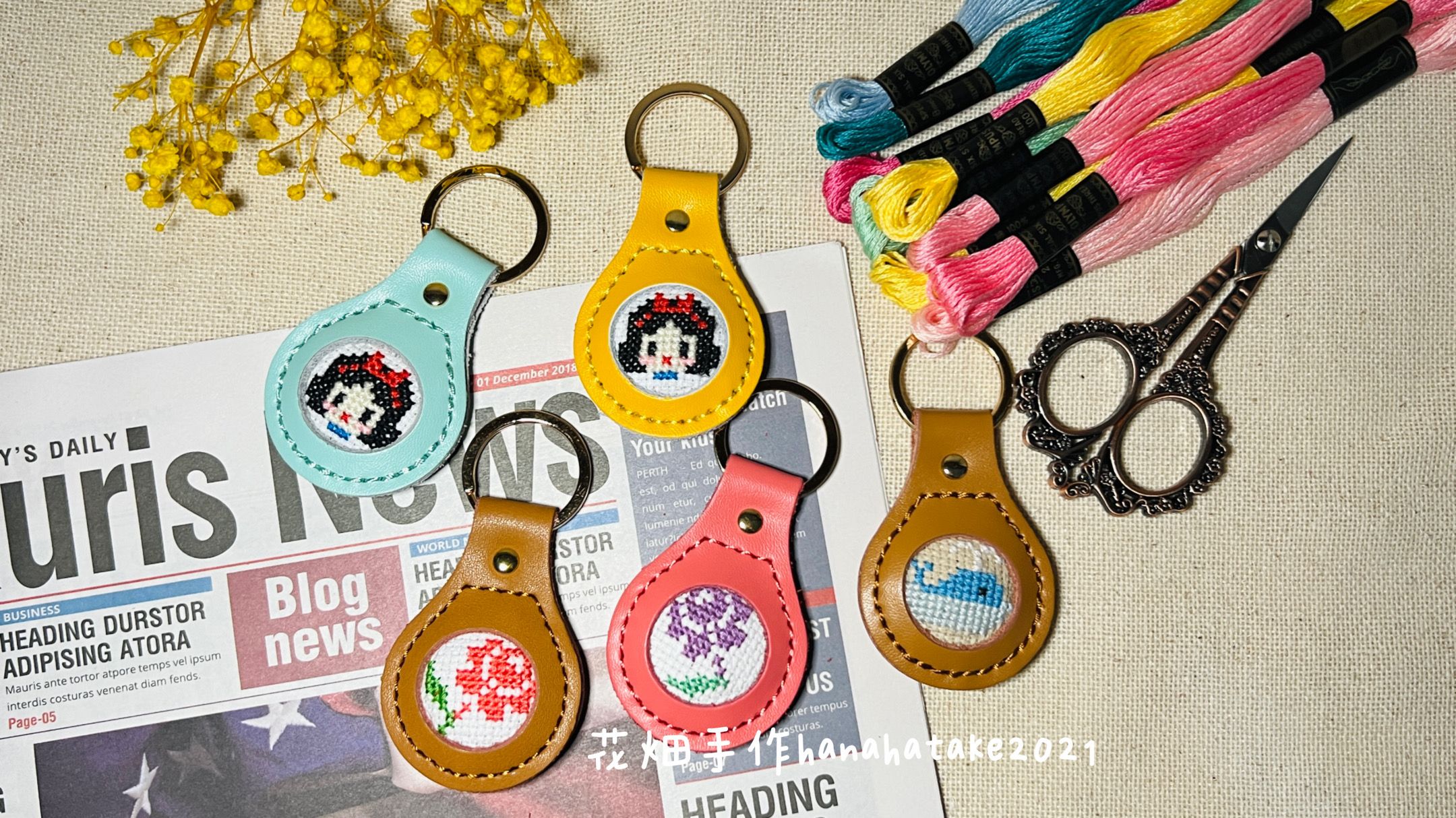 花畑飾物所Hanabatake Atelier ｜手縫刺繡系列｜水滴皮革款 真皮雙面刺繡鑰匙圈
