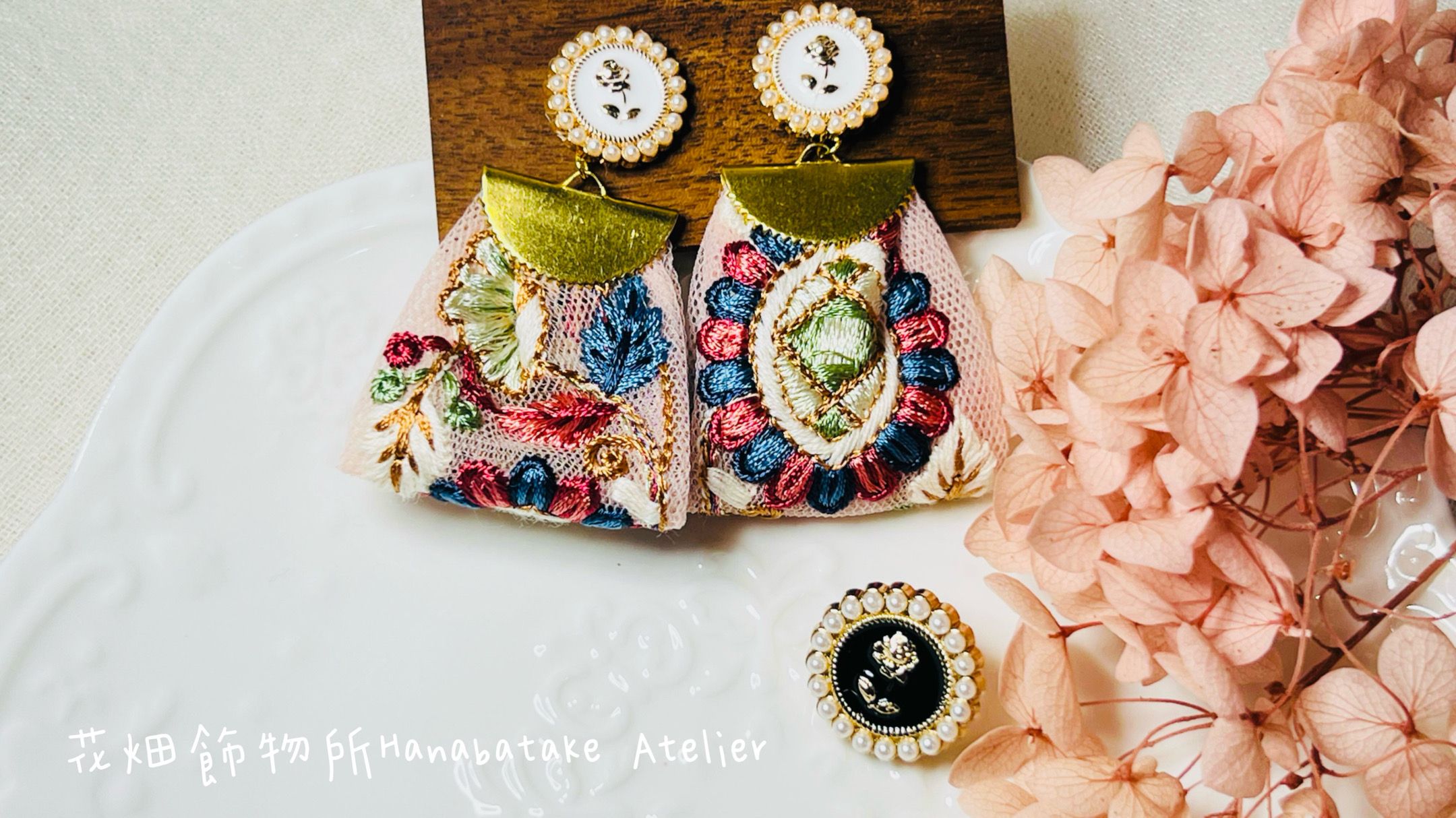 花畑飾物所Hanabatake Atelier ｜日系風耳飾｜刺繡緞帶3WAY耳環｜織花日和 おりばなびより