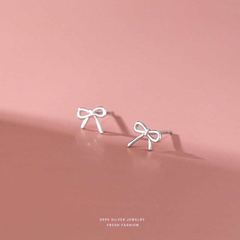 S999銀耳環女韓版小清新鏤空蝴蝶結耳釘足銀耳飾可愛線條
