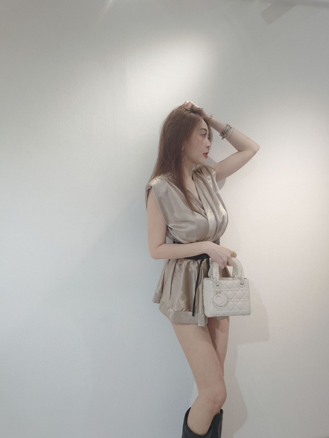 9365 波光粼粼傘狀上衣