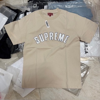 Sup開裂印花短袖