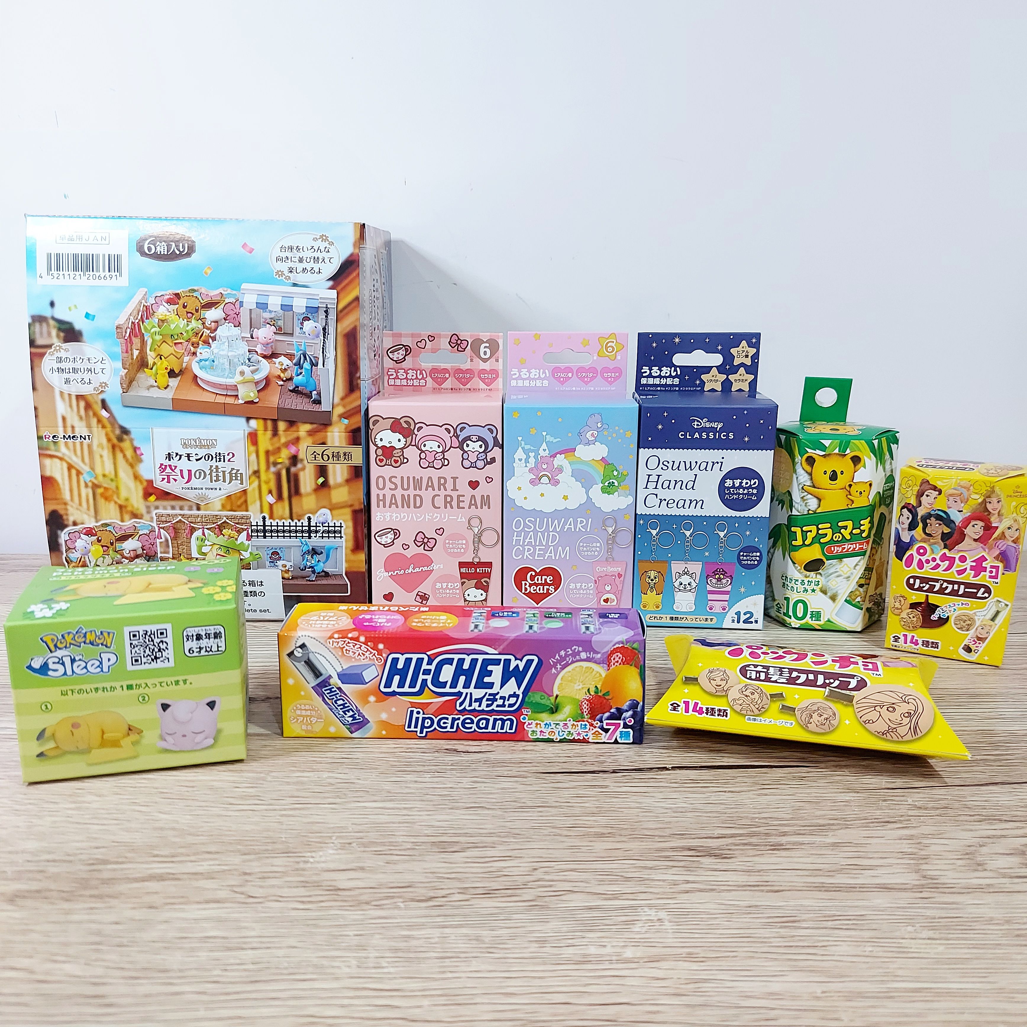 現貨 正版盒玩 盲盒  三麗鷗 迪士尼 寶可夢 小熊餅乾 嗨啾軟糖