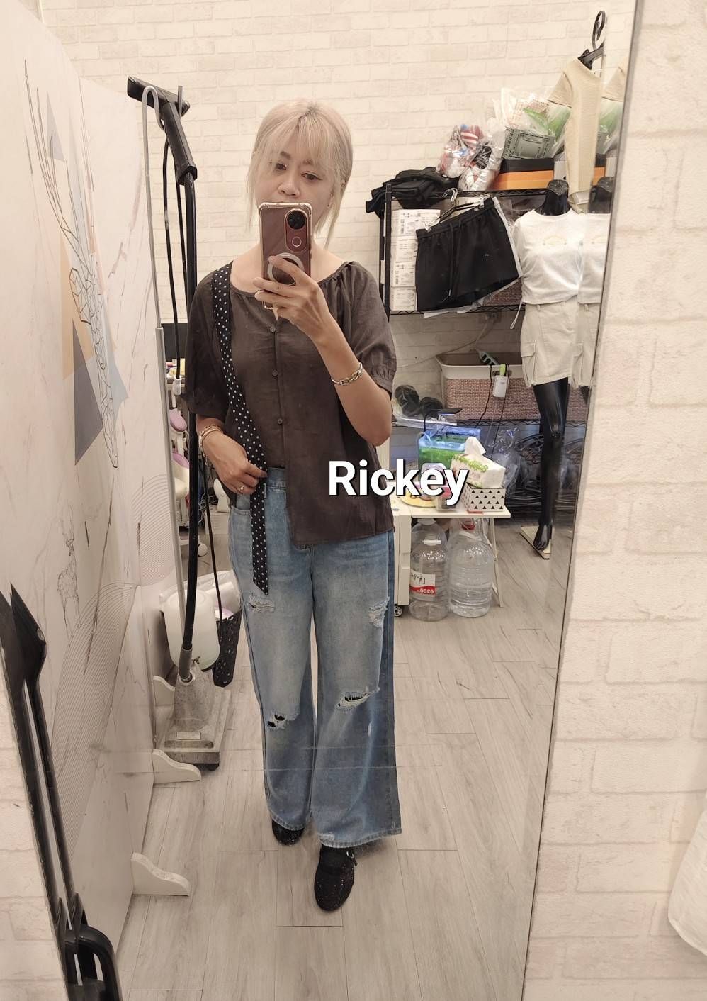 挺版無彈高腰破洞直筒寬褲