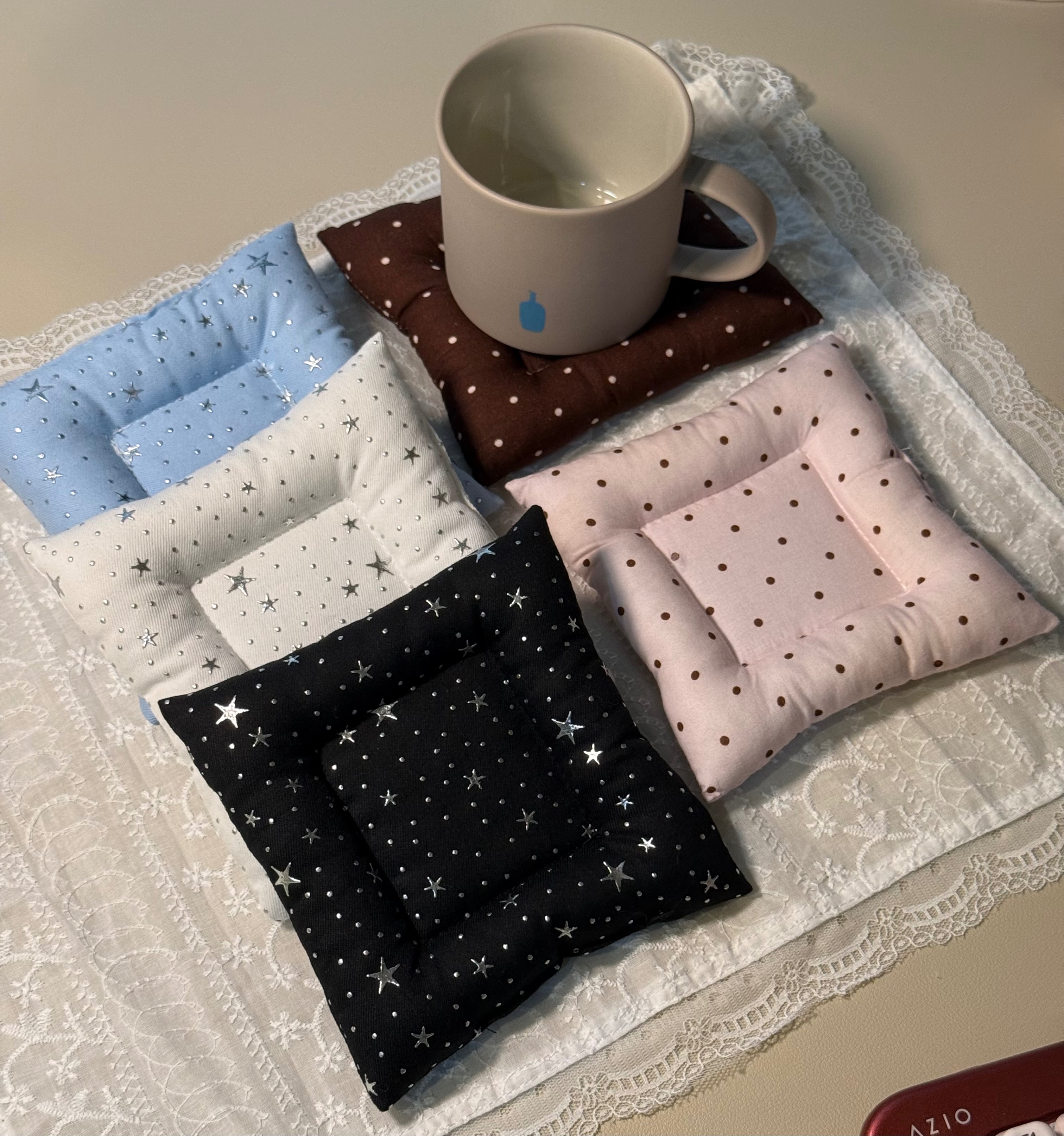 軟綿綿手工杯墊（因出國旅遊~現貨暫時關閉，4/11後恢復）