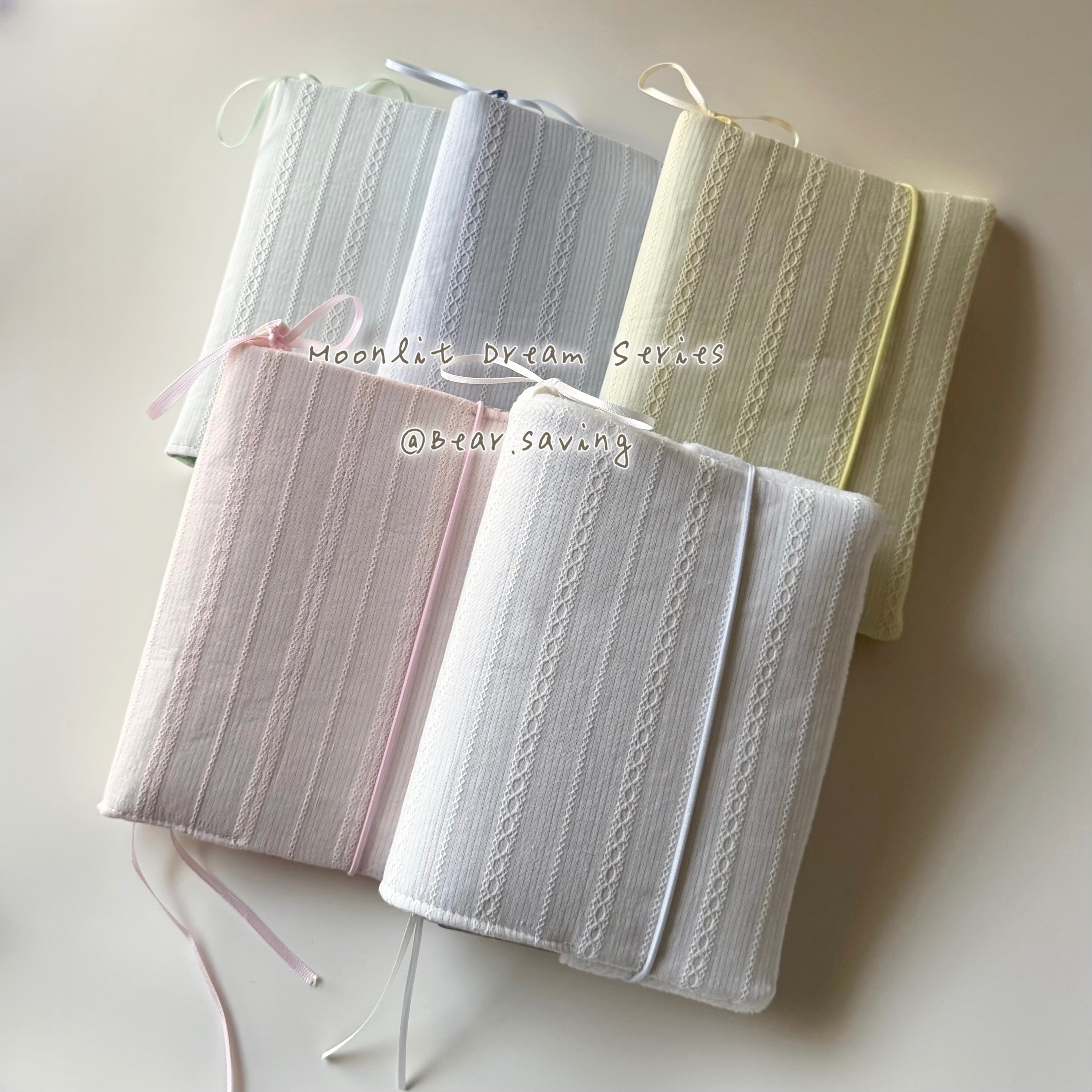 A6 Moonlit Dreams Series book cover（4/2後訂單無緞帶，會送同色小枕頭!）