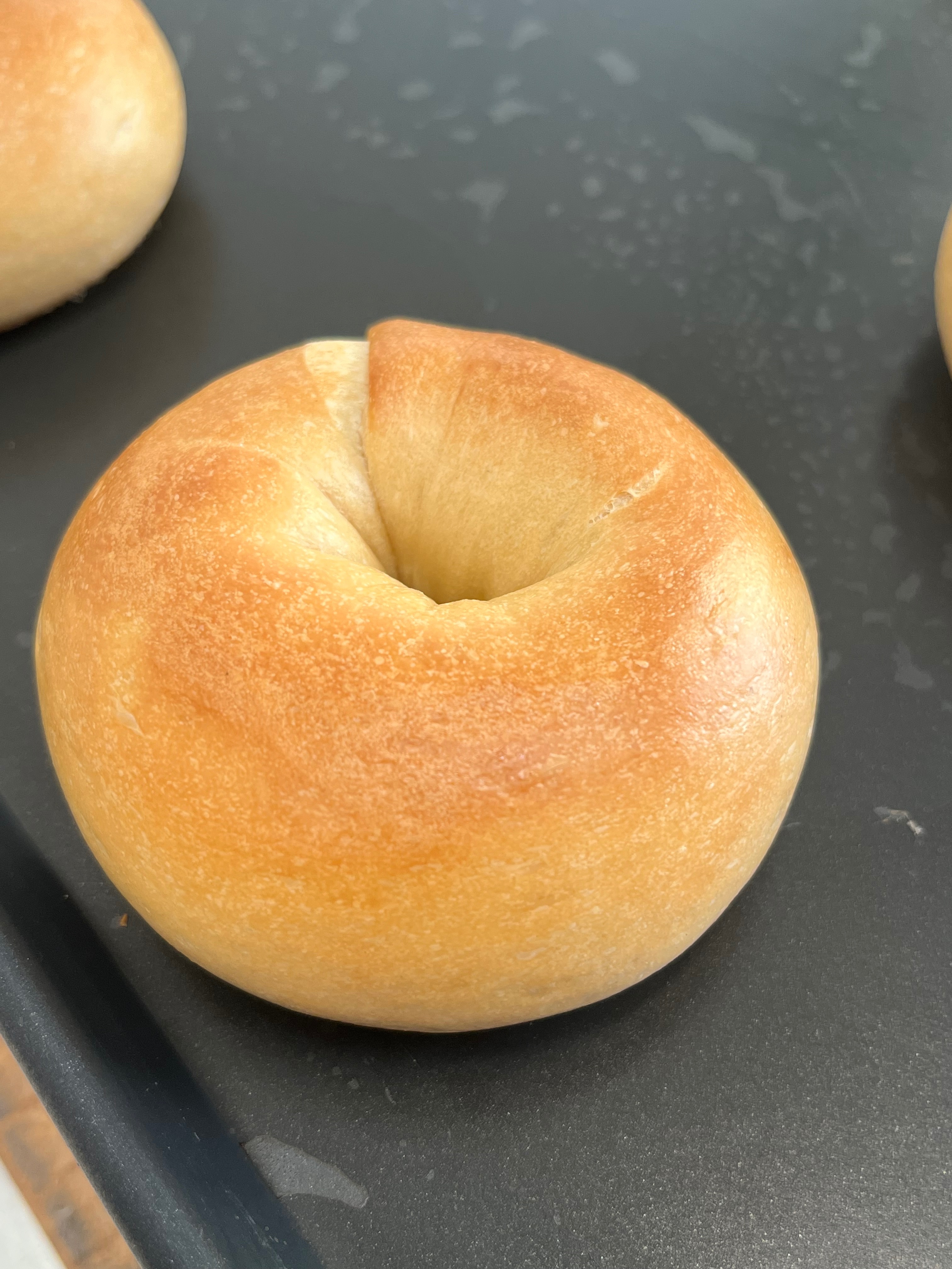 焦糖核桃乳酪貝果