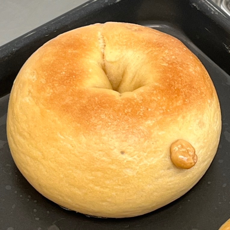 焦糖核桃乳酪貝果