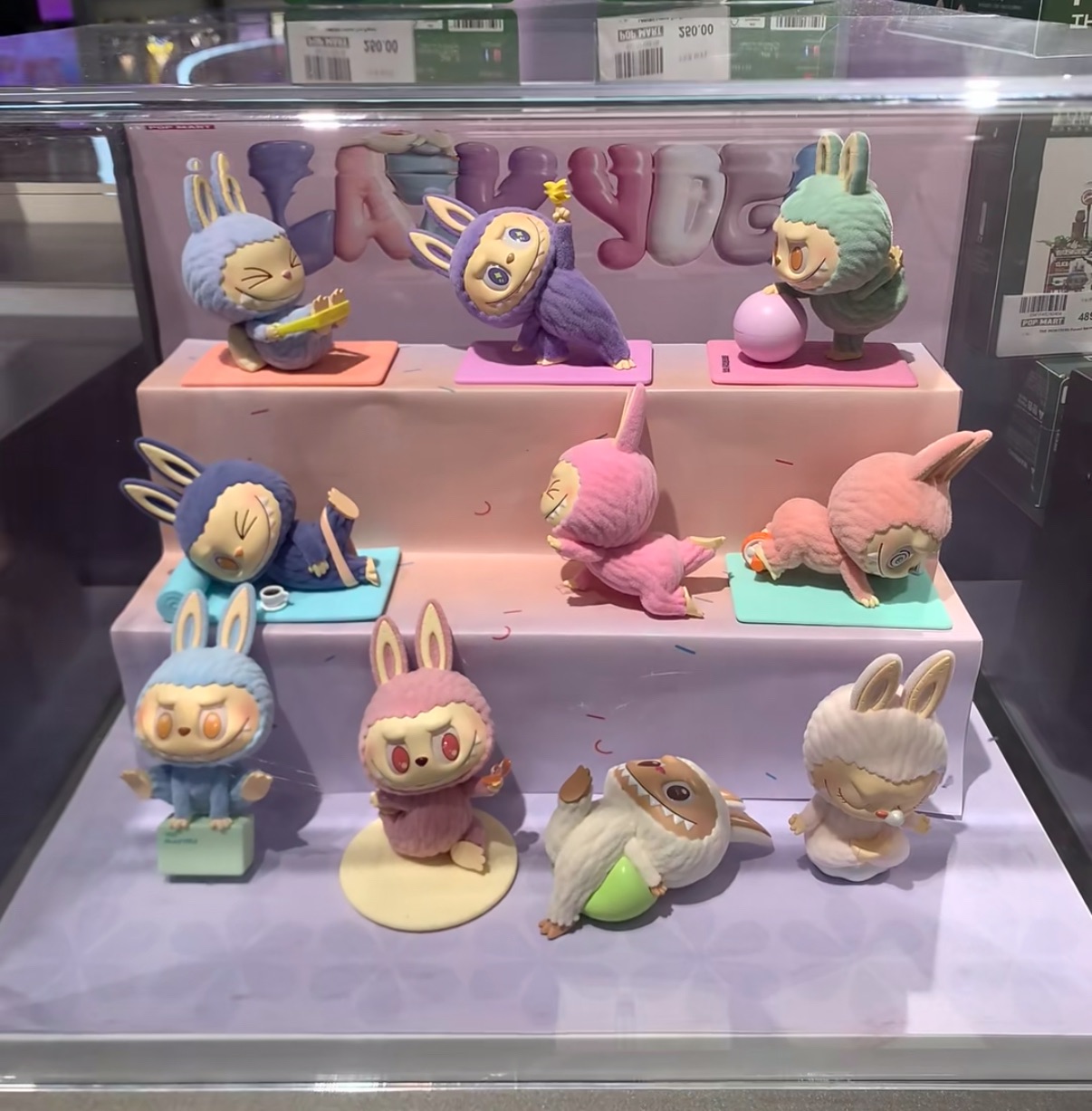 泡泡瑪特瑜珈系列盲盒