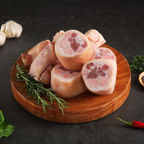 香草豬-豬腳（前後腳尖） 700G