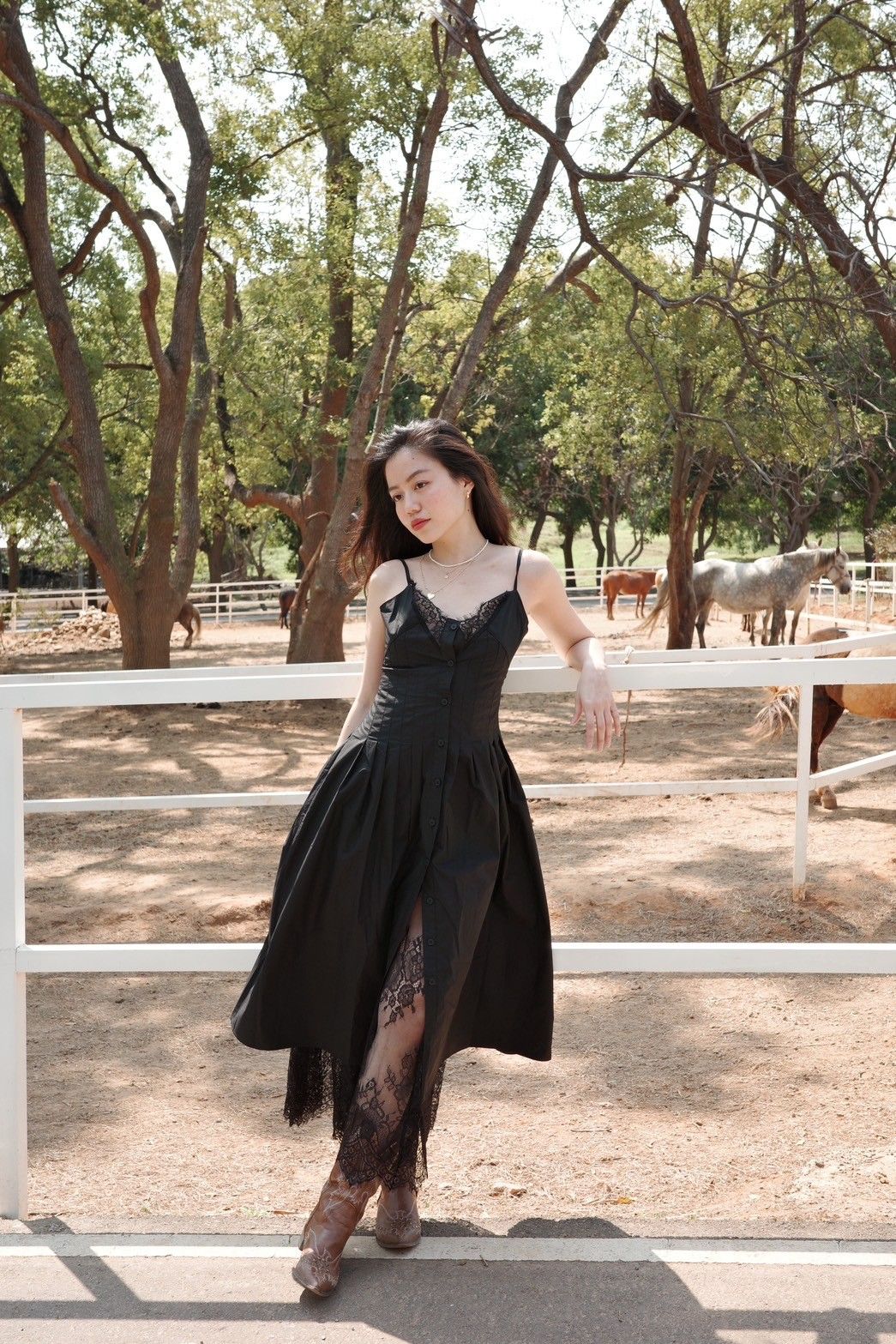 本期必買⭐️法式復古田園感重工𝑳𝒂𝒄𝒆-𝒕𝒓𝒊𝒎𝒎𝒆𝒅馬甲長洋🕊️🧺