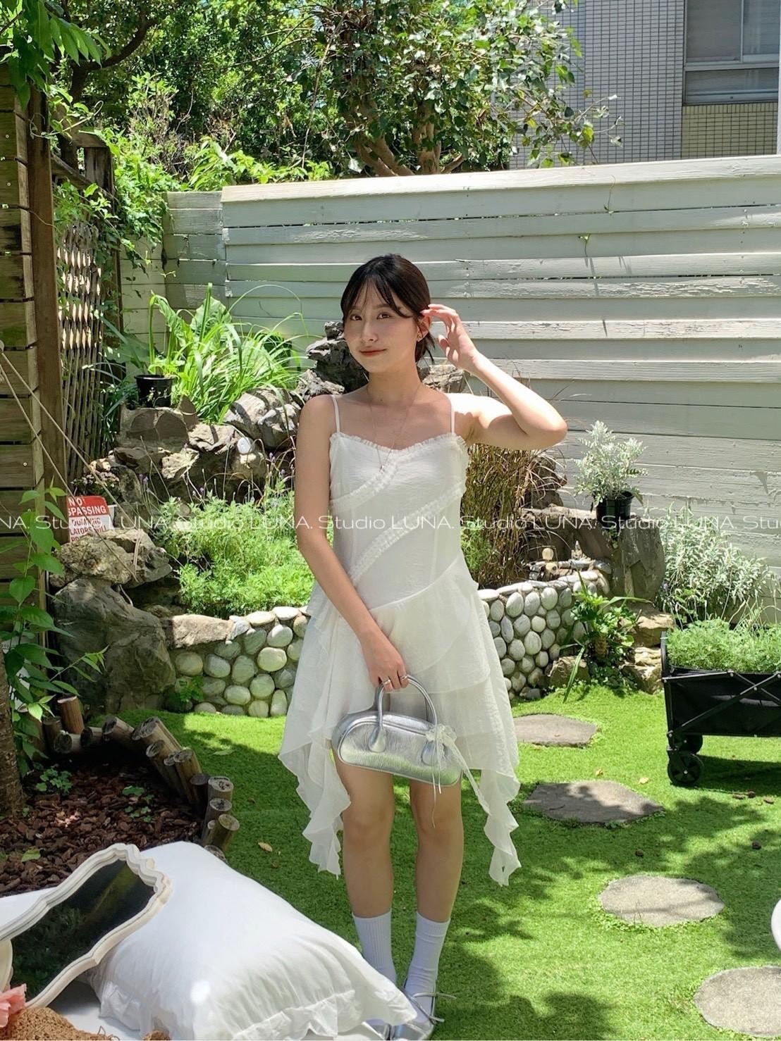 細肩飄逸仙女洋裝