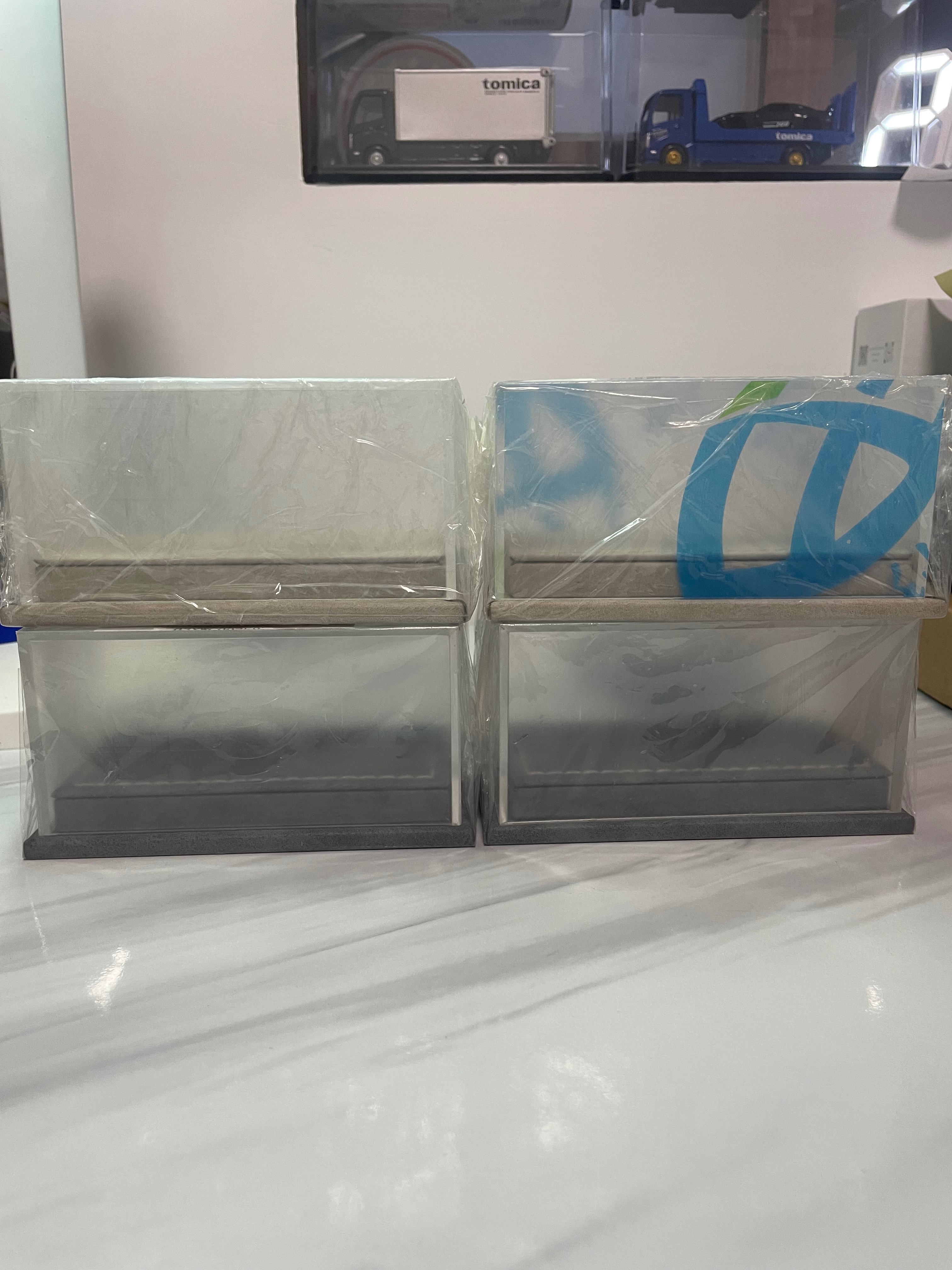 1/64 羊巴皮革亞克力防塵