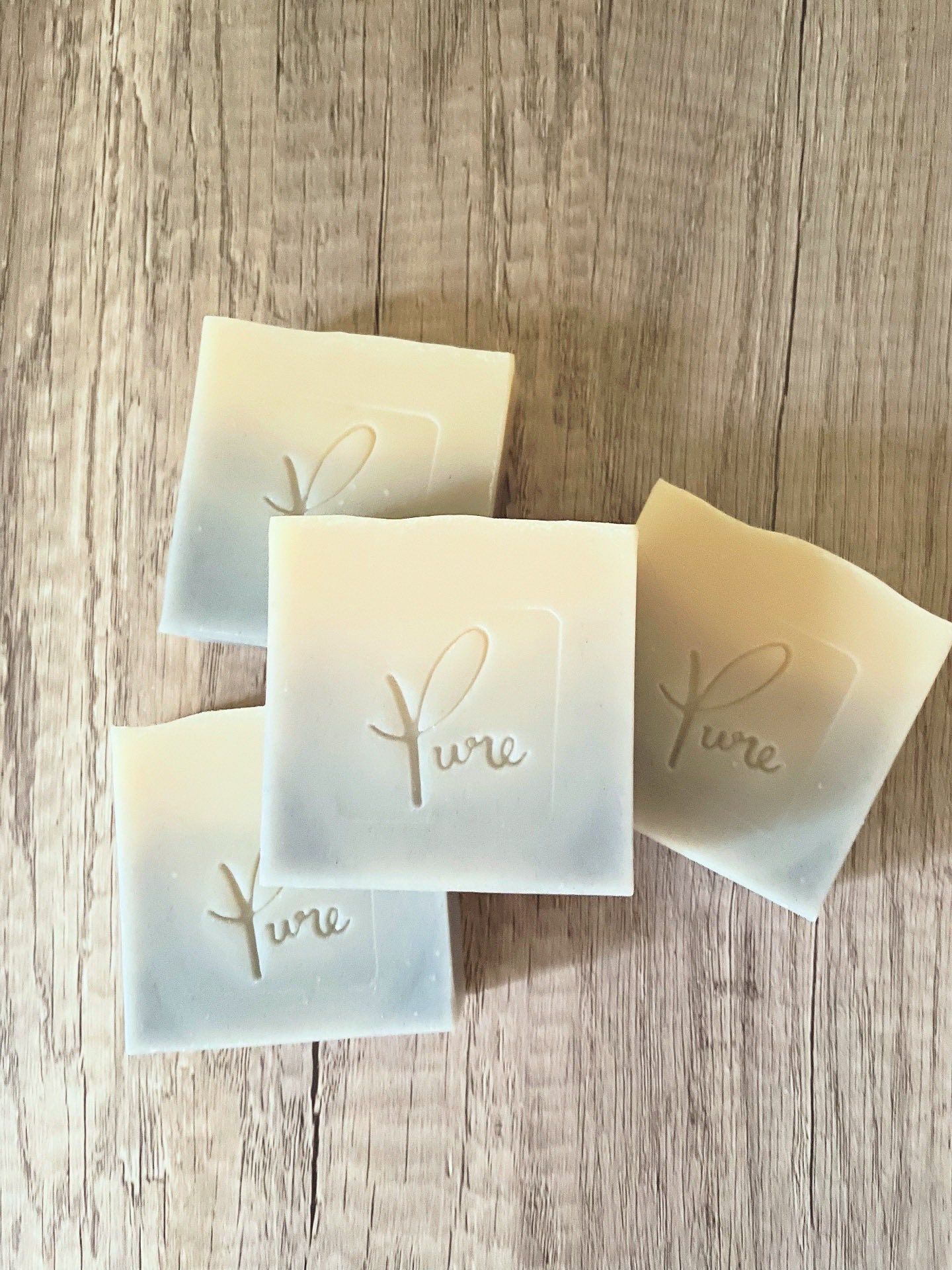 Pure純粹手工皂-天空紓壓皂（消除不安情緒、薰衣草、快樂鼠尾草）手工皂、冷製皂