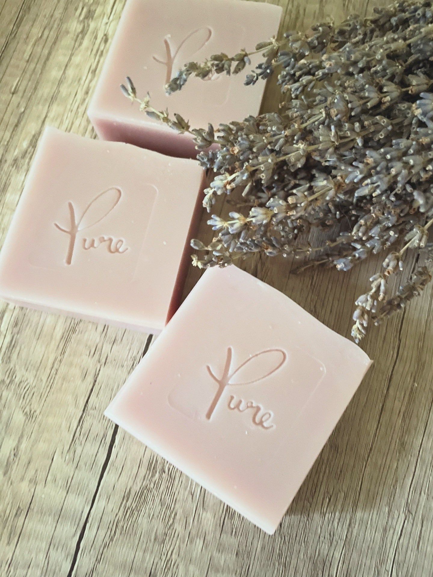 Pure純粹手工皂-白朗峰榛果皂，薰衣草