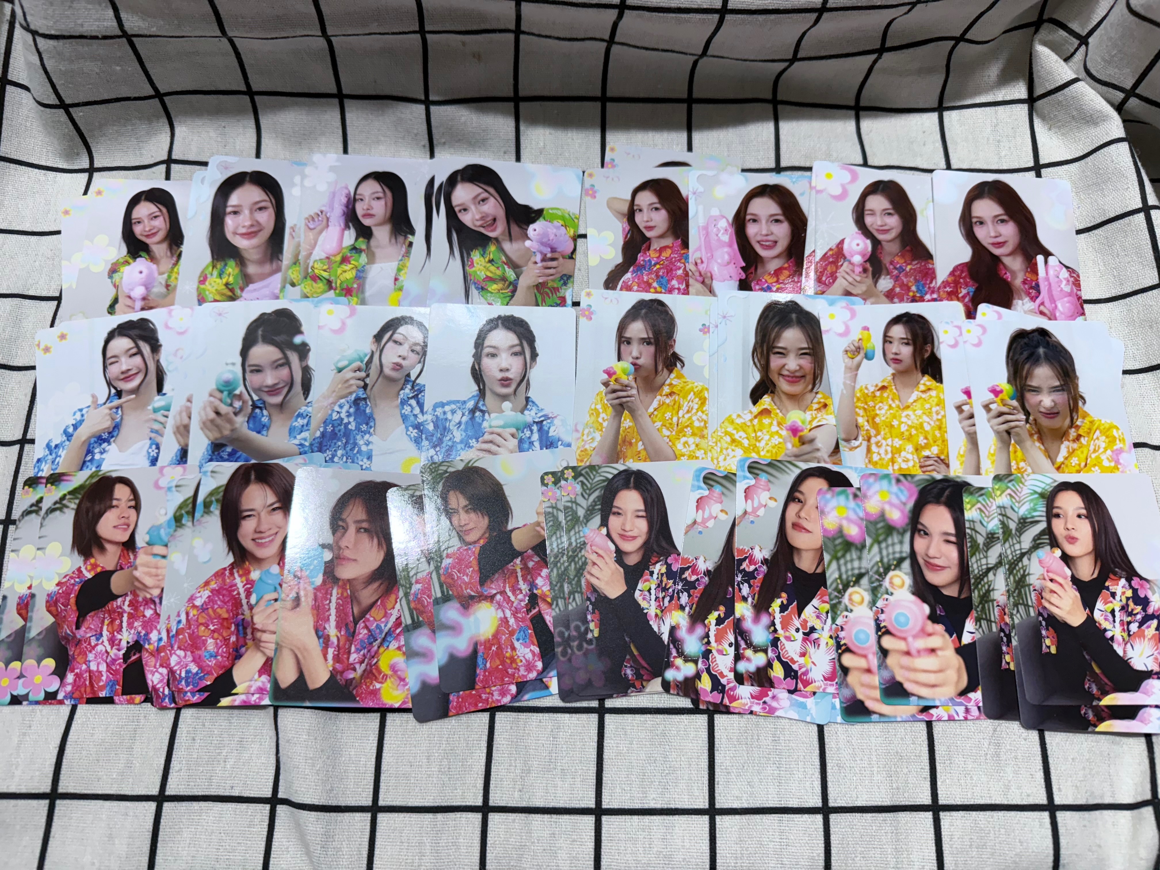 宋干節 套出小卡 一個人是四張（下面有散卡區，可單獨購買！）