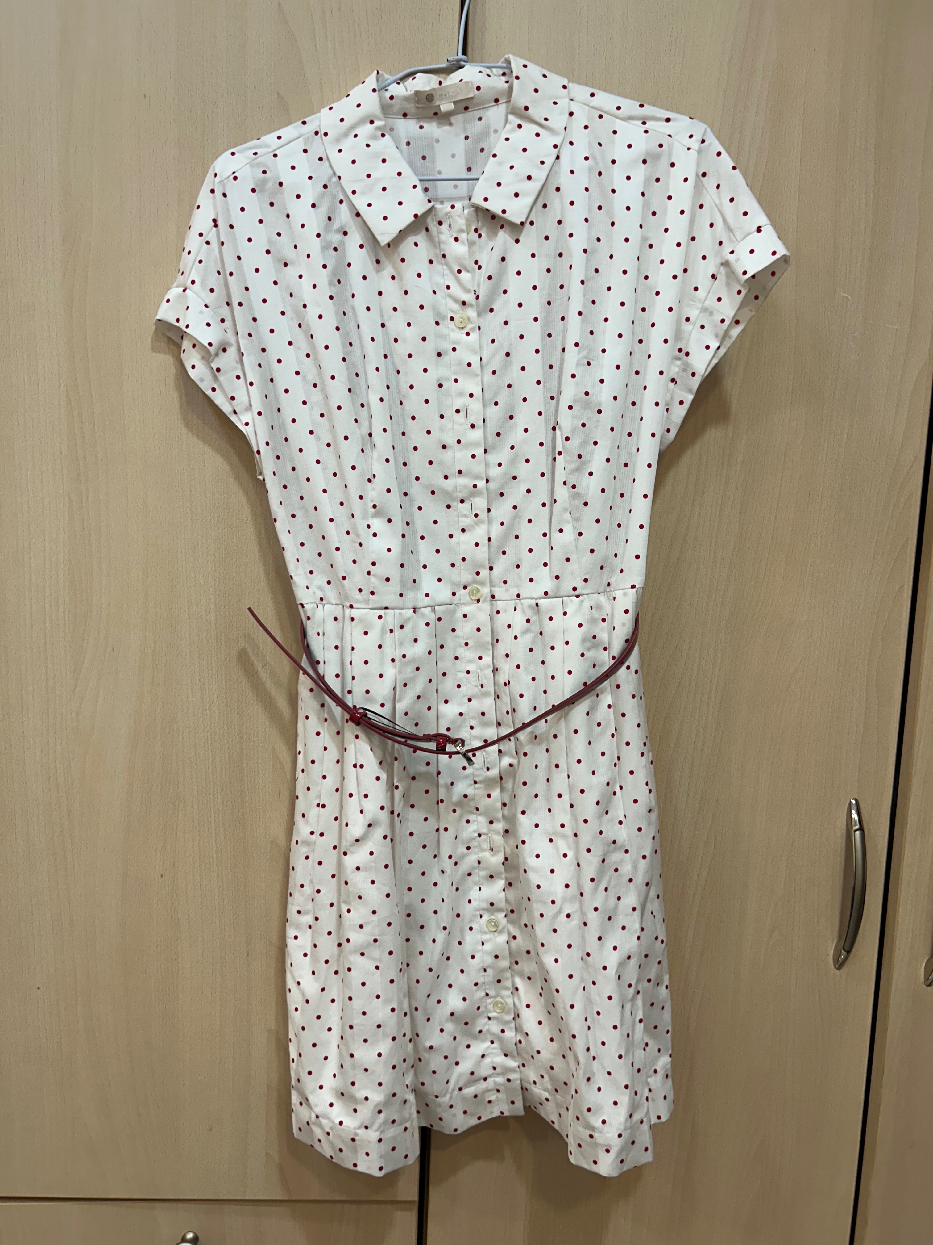 CHICA 紅點白色洋裝 附皮帶 縮腰洋裝