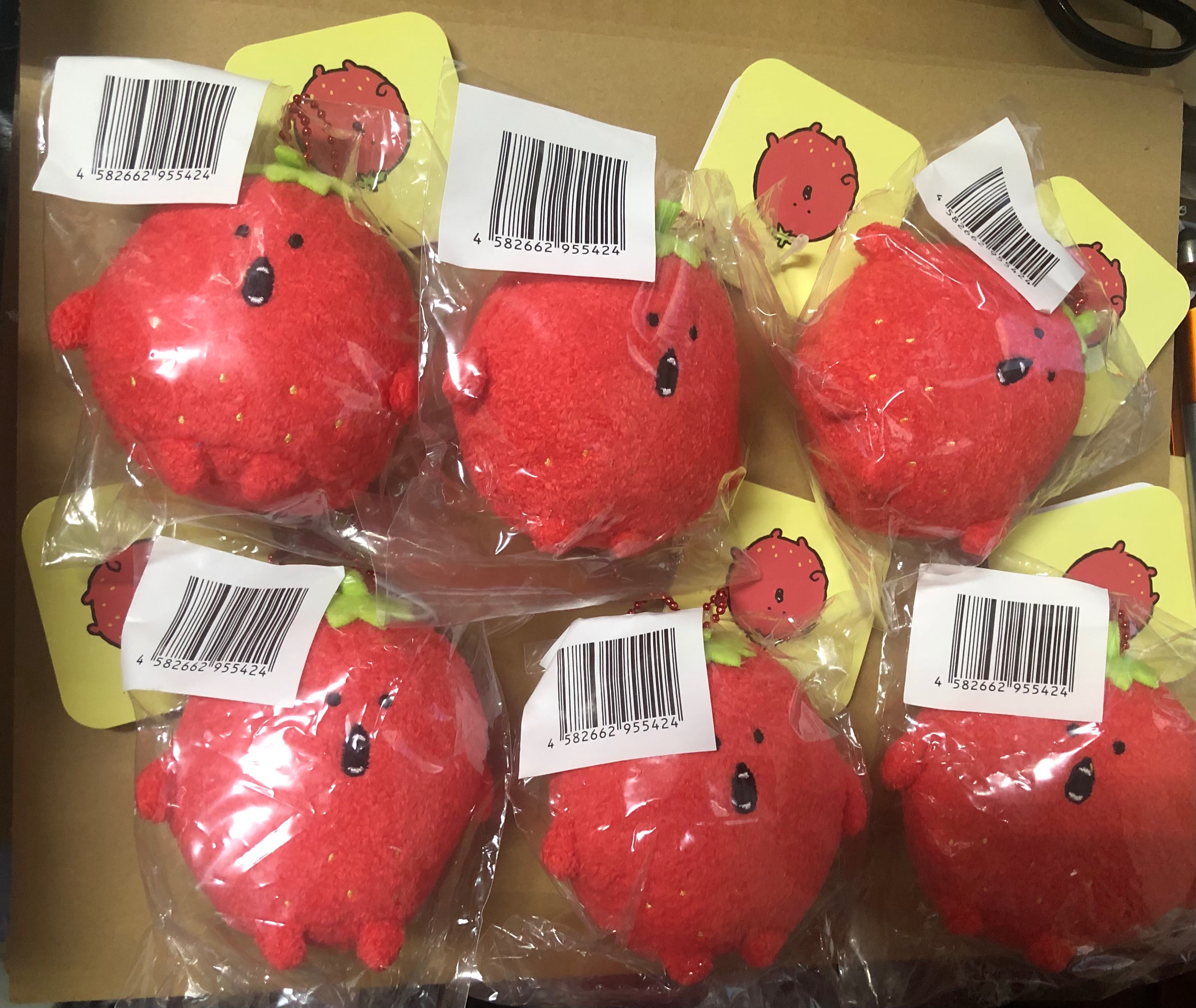 草莓可樂餅一番賞張嘴草莓