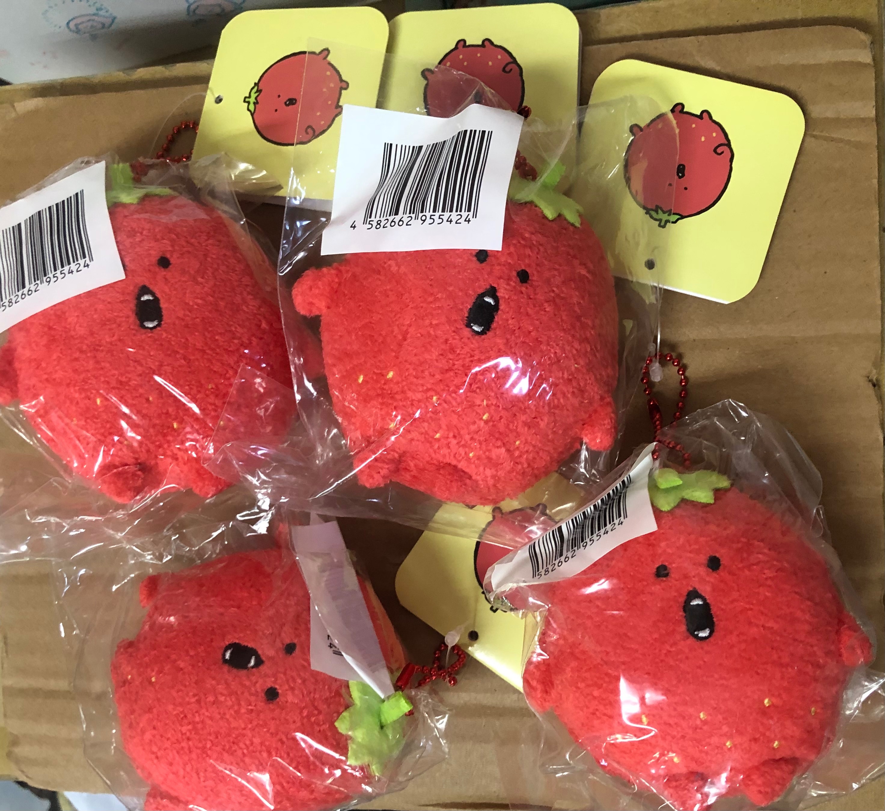 草莓可樂餅一番賞張嘴草莓