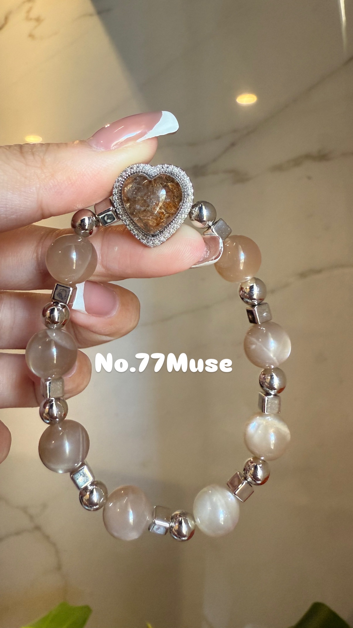 【No.77 Muse】藕荷月光石手鍊｜溫柔藕粉系 × 氣質守護