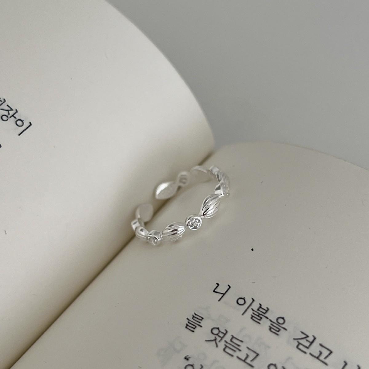 預購✨💍 韓版楓欖小鑲戒指 💍