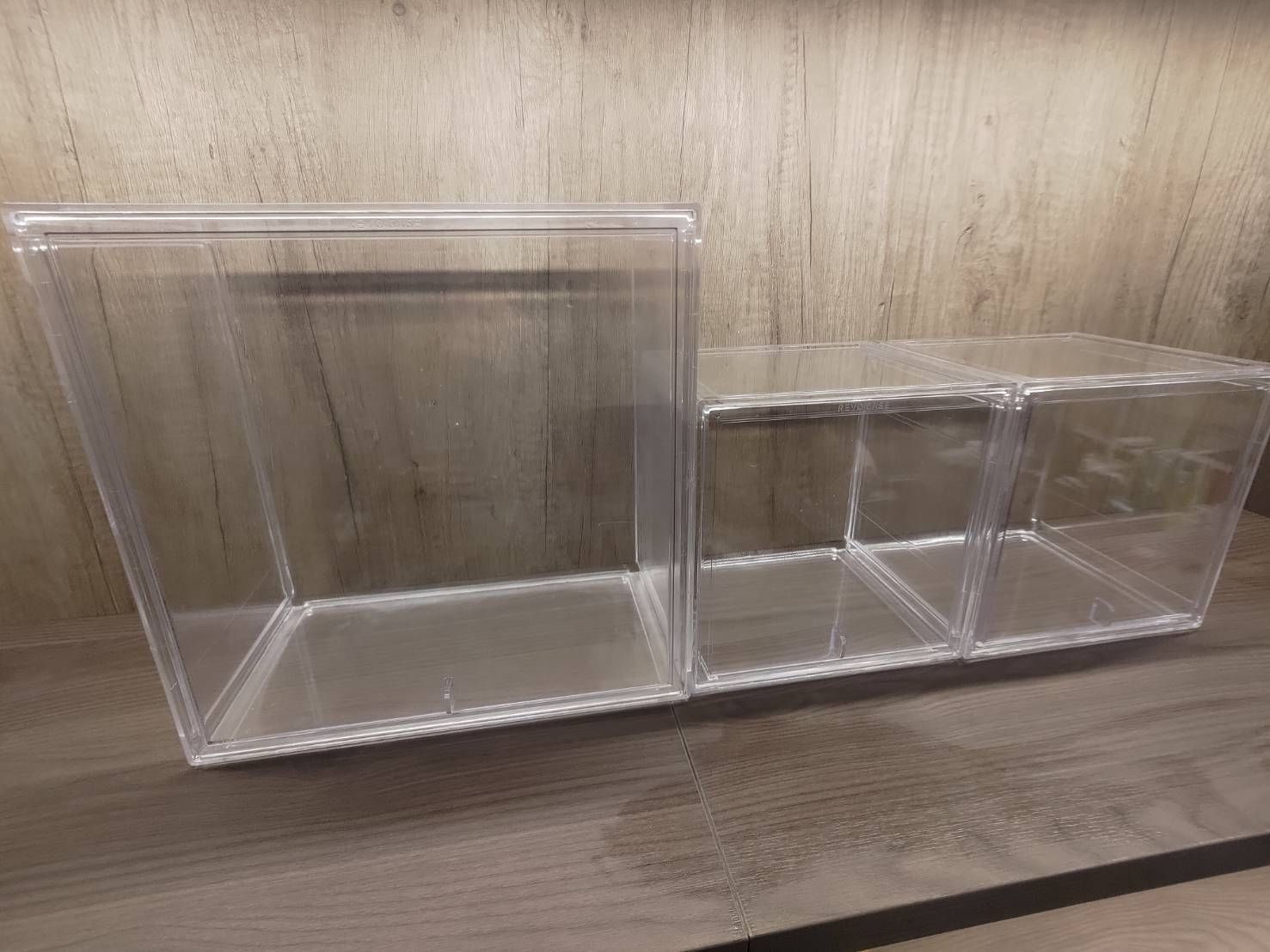 （非全新）防御工事 REVOCASE CRYSTAL 雙尺寸收藏收納展示盒 L尺寸/M尺寸