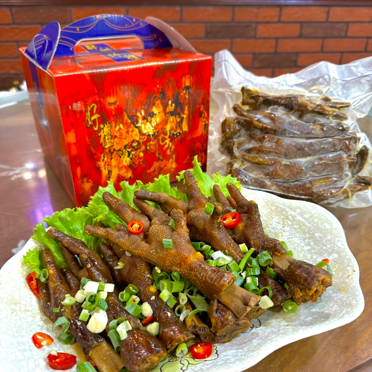 秘滷特大雞腳