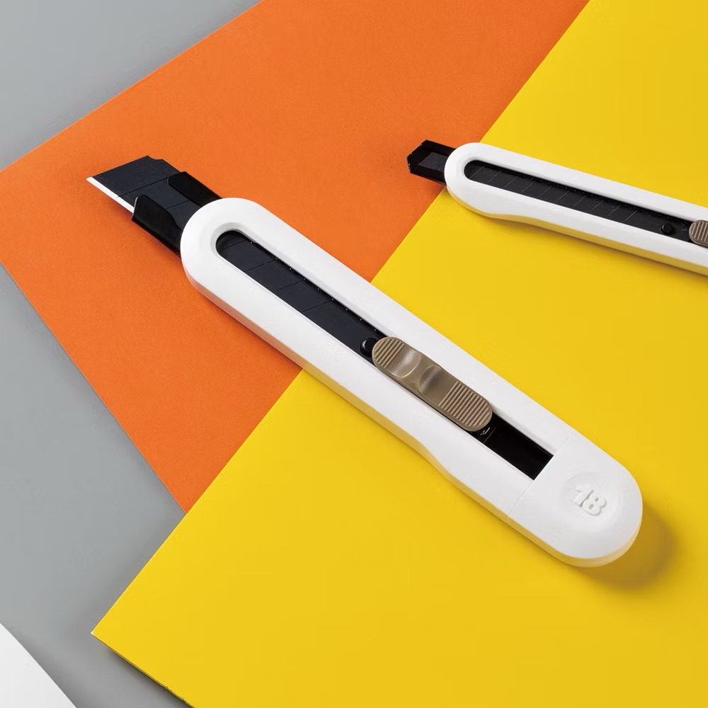 現貨✨【得力 NU SIGN紐賽美工刀】（白色）迷你/小號/大號