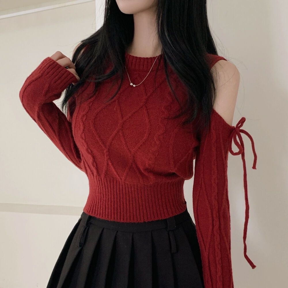 肩膀挖洞短版上衣🤍