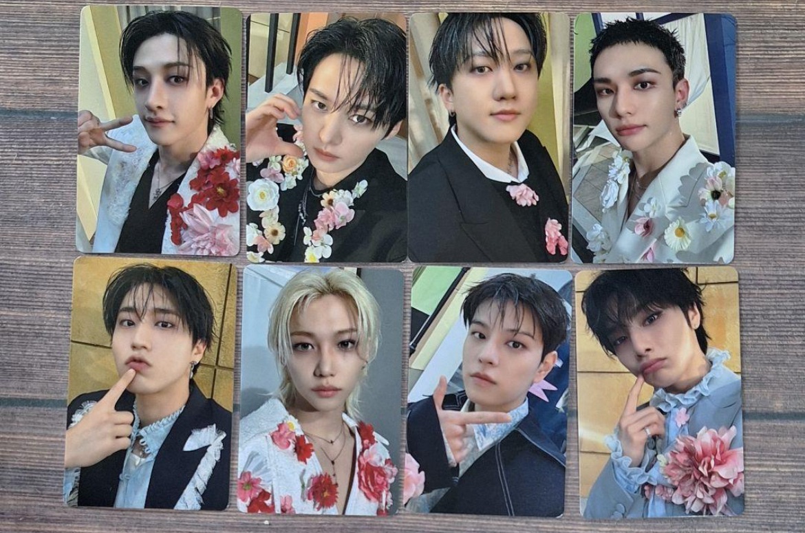 straykids Hollow 日專回歸專輯特典 套出