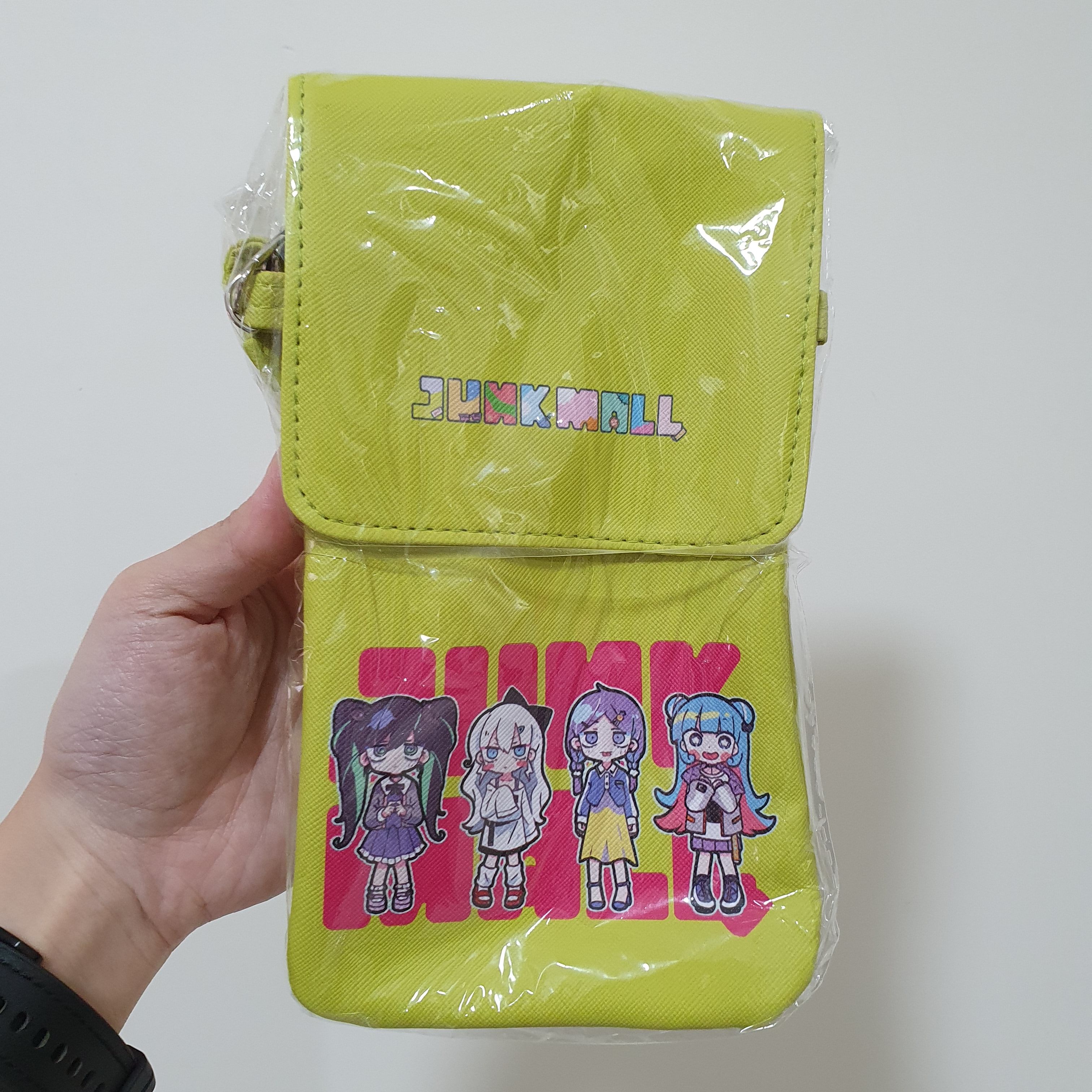 JUNK MALL 手機提包  Dora＆ Rabi ＆ Nico ＆ Carrot